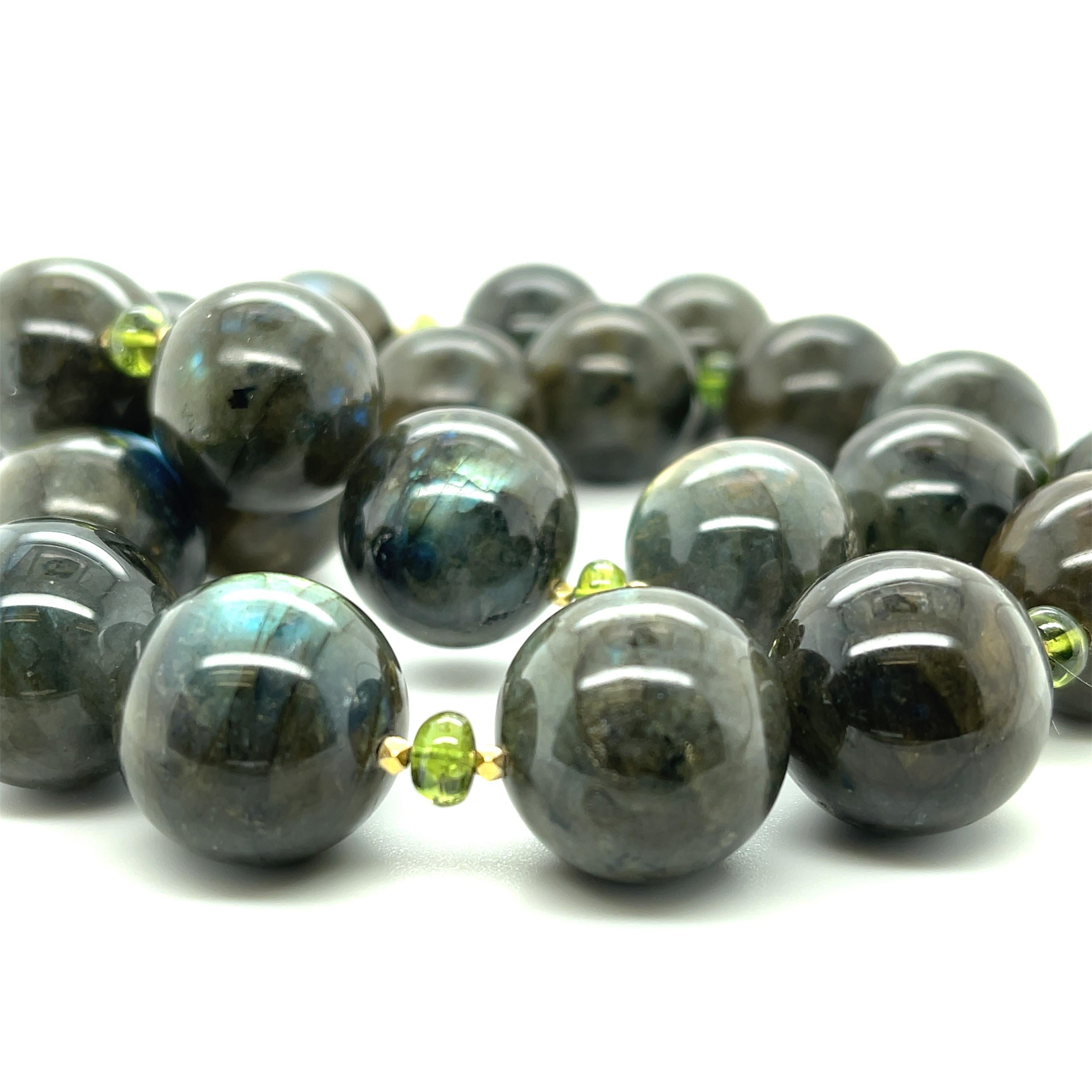 Women's 17mm Labradorite Bead Necklace with Peridot Accents and Gold Clasp, 19.5 Inches For Sale