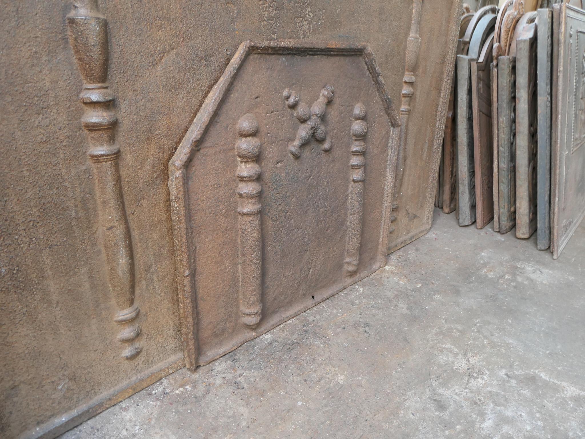 17th-18th C. Louis XIV 'Pillars with Saint Andrew's Cross' Fireback / Backsplash For Sale 4