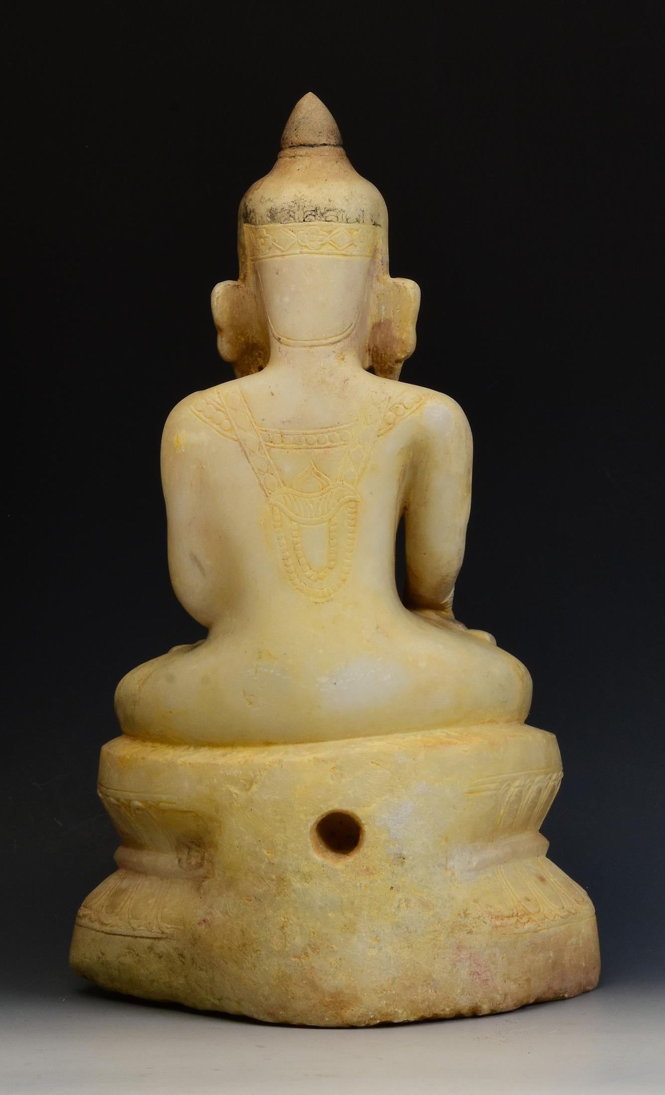 15th Century, Ava, Antique Burmese Alabaster Marble Seated Crowned Buddha Statue 10