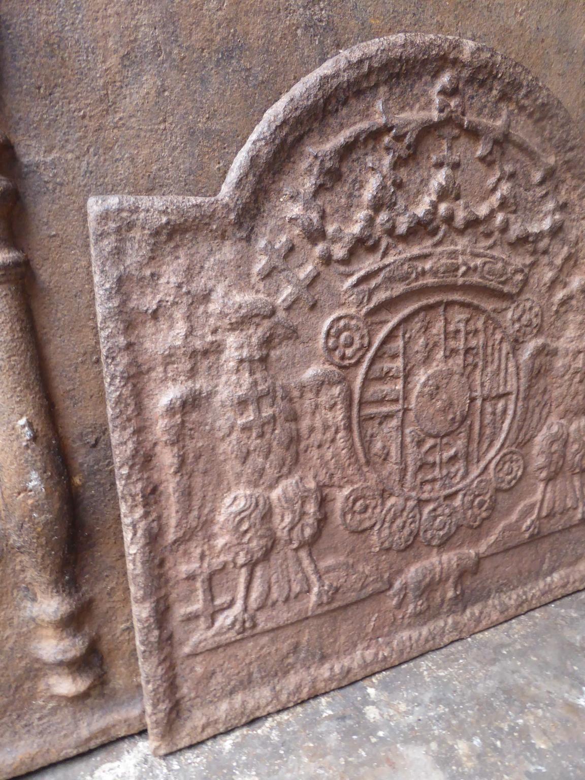 17th-18th Century 'Arms of Loraine' Fireback / Backsplash In Good Condition For Sale In Amerongen, NL