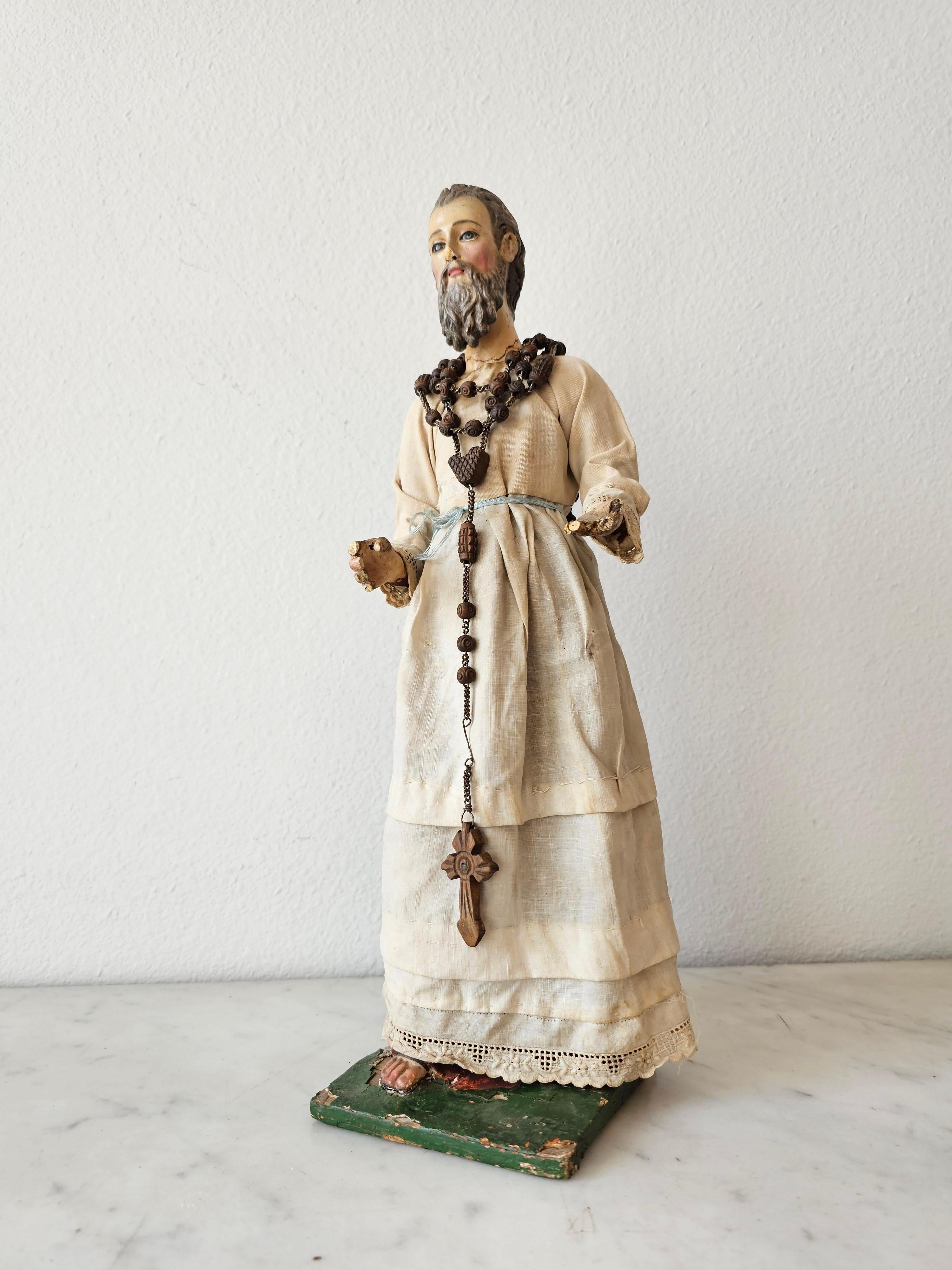 17th/18th Century Baroque Period Carved Polychrome Santo Altar Statue For Sale 10
