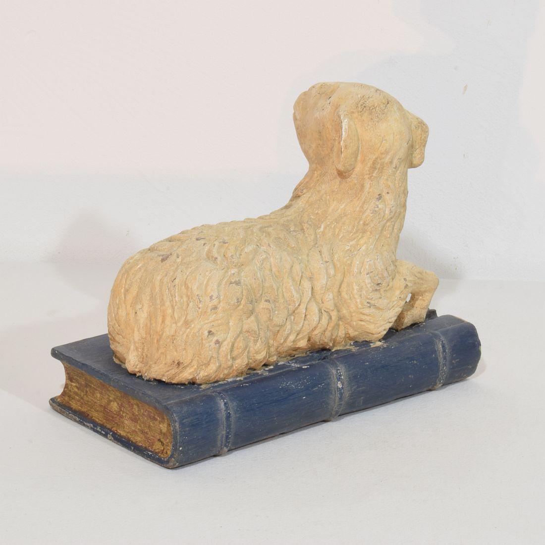17th-18th Century Baroque Religious French Lamb of God For Sale 1
