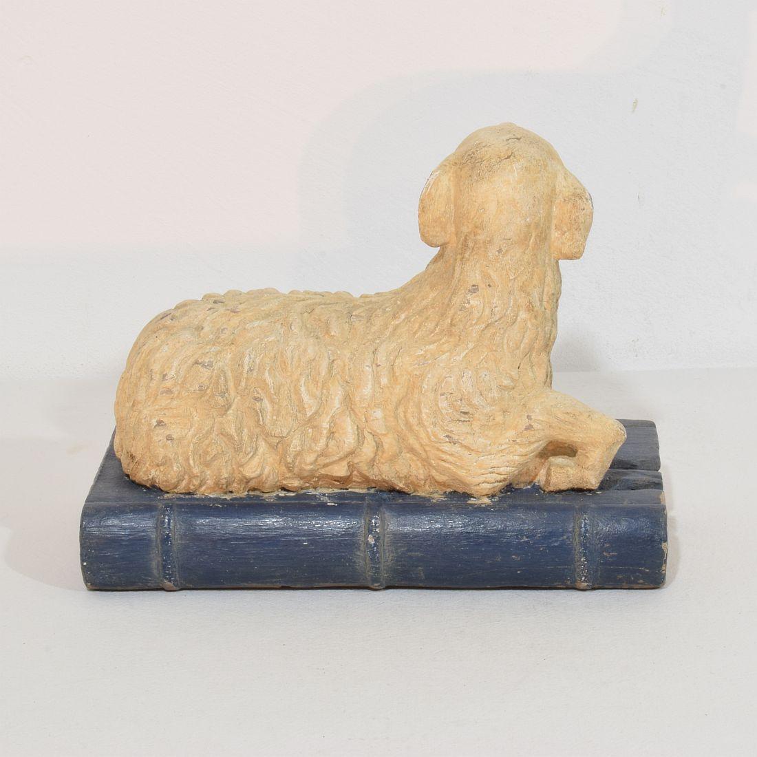 17th-18th Century Baroque Religious French Lamb of God For Sale 1