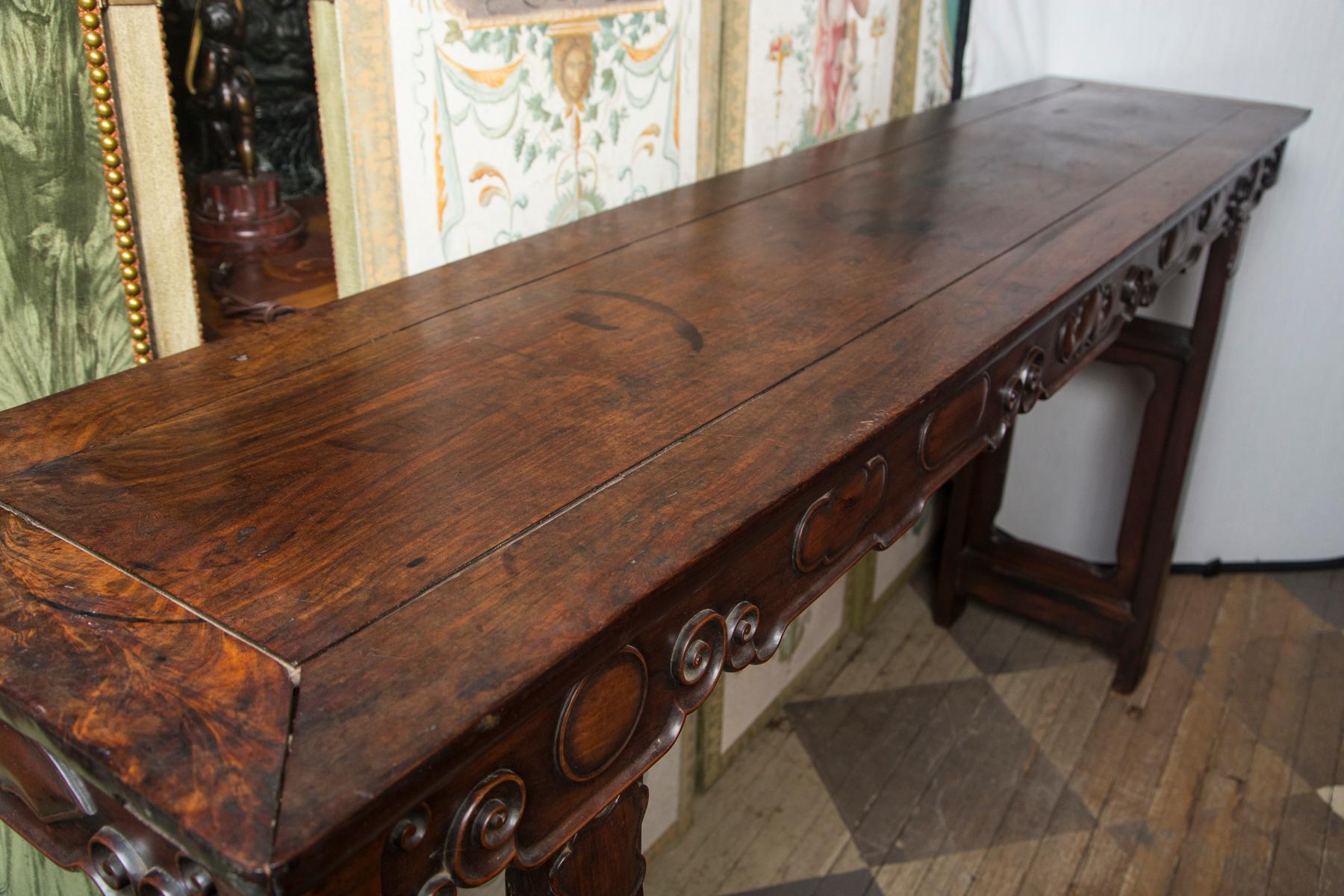 Hand-Carved 17th-18th Century Chinese Hard Wood Altar Table