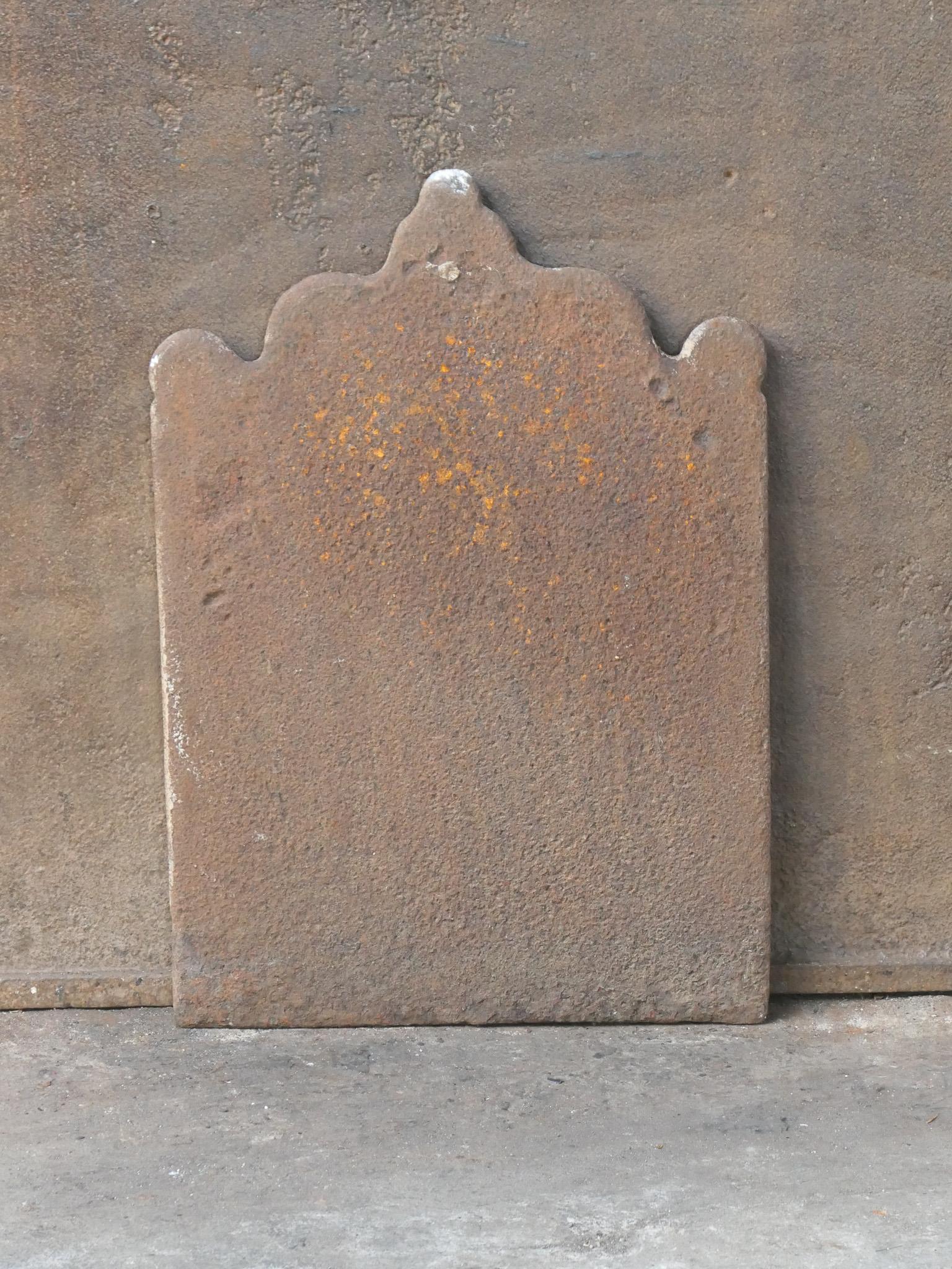 17th-18th Century Dutch Fortuna Fireback For Sale 8