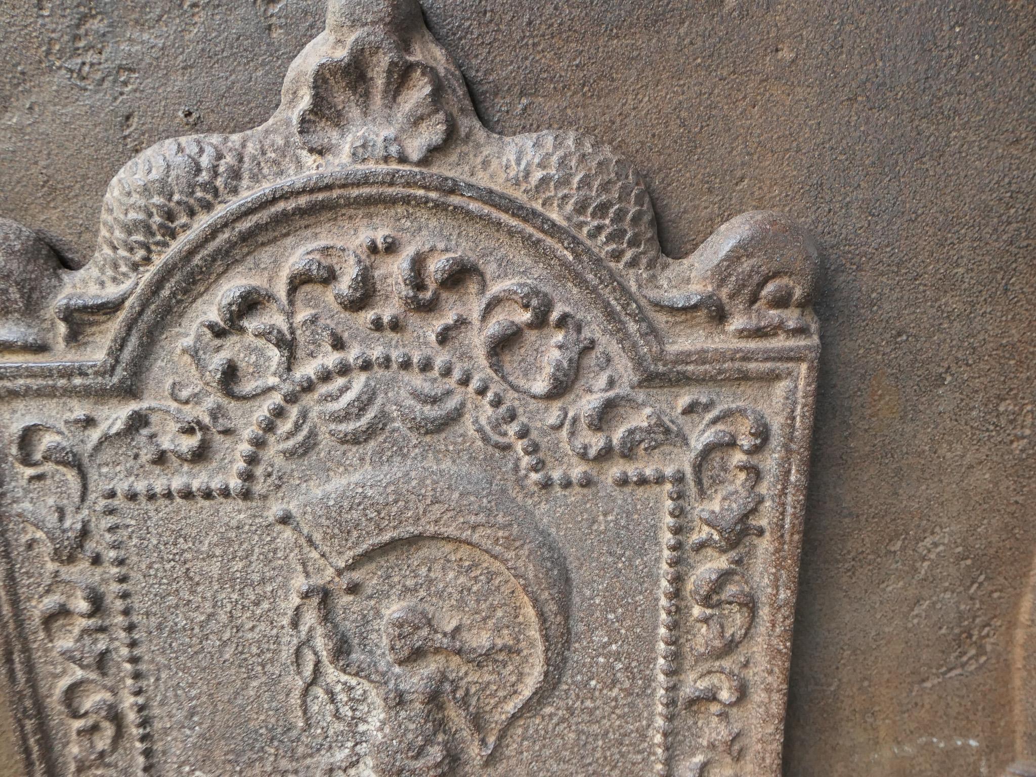 17th-18th Century Dutch Fortuna Fireback For Sale 2