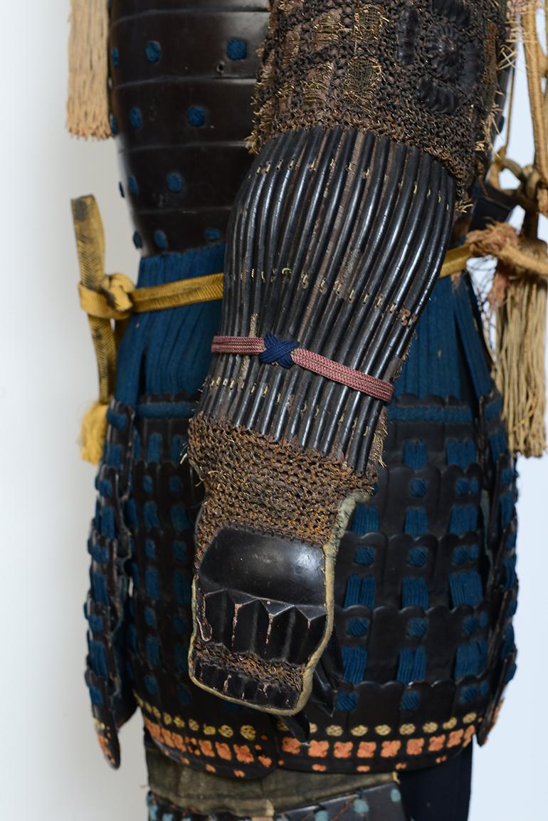 17th-18th Century, Edo, A Set of Very Rare Antique Japanese Female Samurai Armor 5