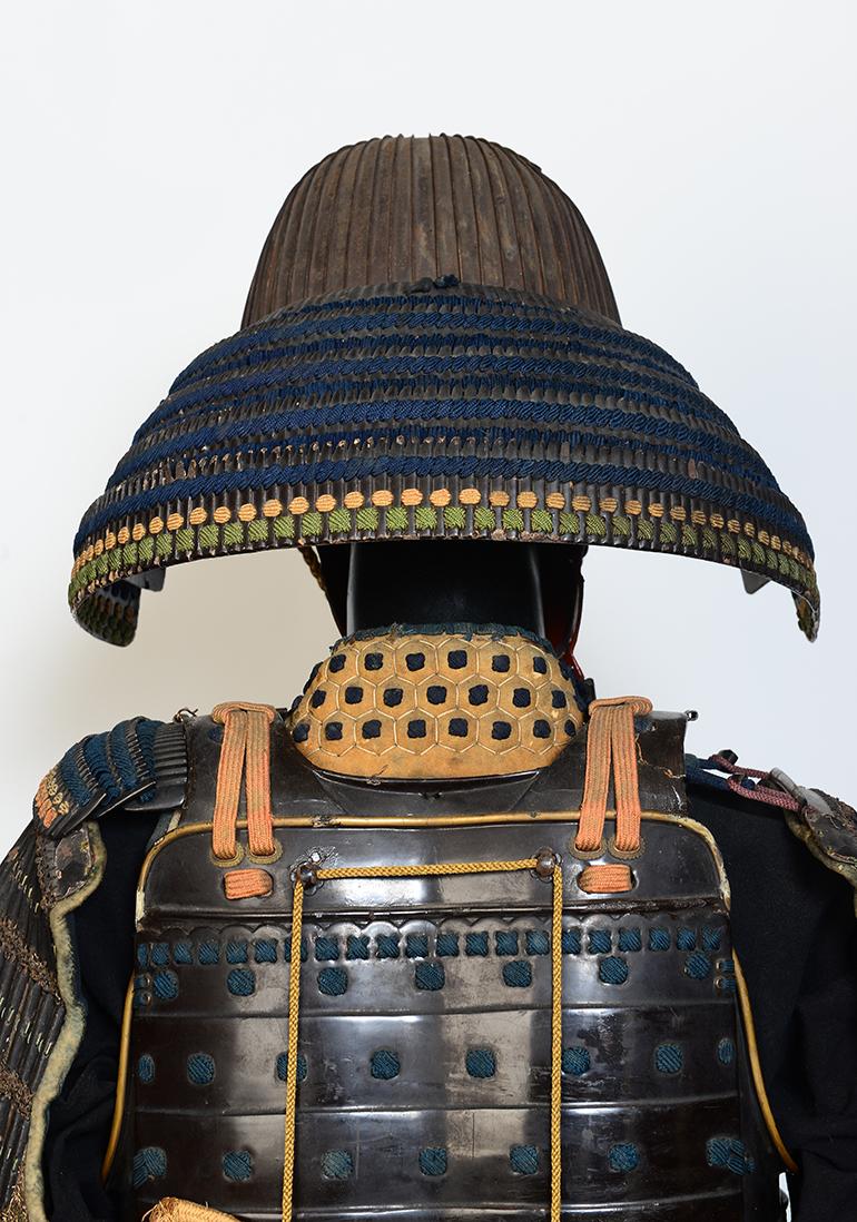 17th-18th Century, Edo, A Set of Very Rare Antique Japanese Female Samurai Armor 8