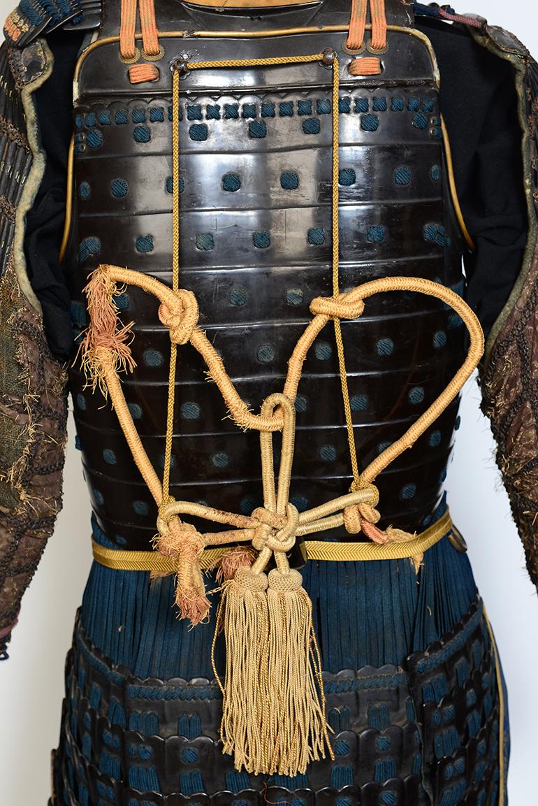 17th-18th Century, Edo, A Set of Very Rare Antique Japanese Female Samurai Armor 9