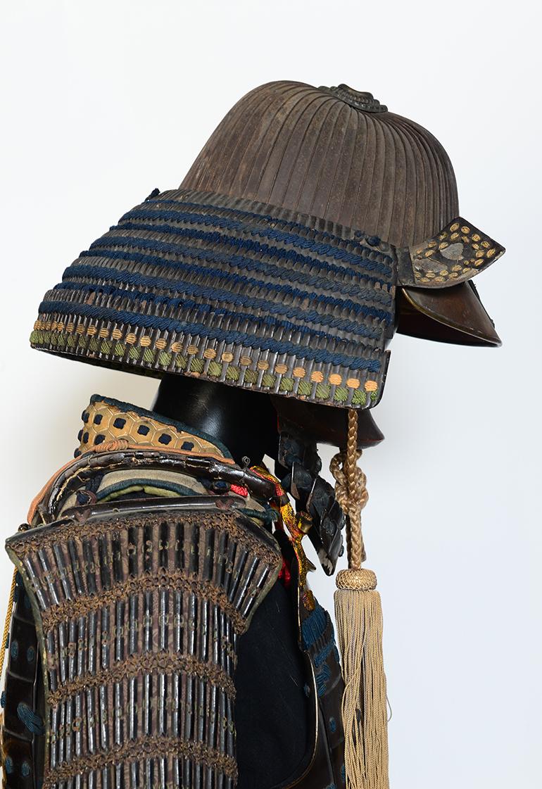 17th-18th Century, Edo, A Set of Very Rare Antique Japanese Female Samurai Armor 11