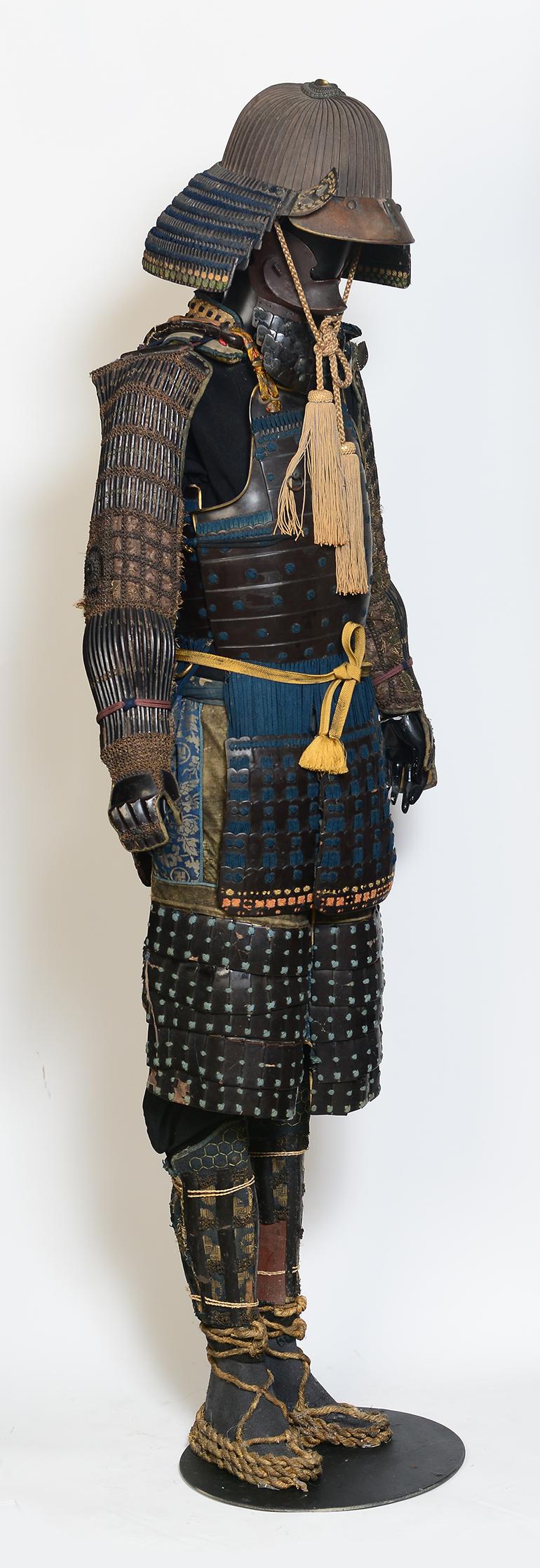 17th-18th Century, Edo, A Set of Very Rare Antique Japanese Female Samurai Armor 12