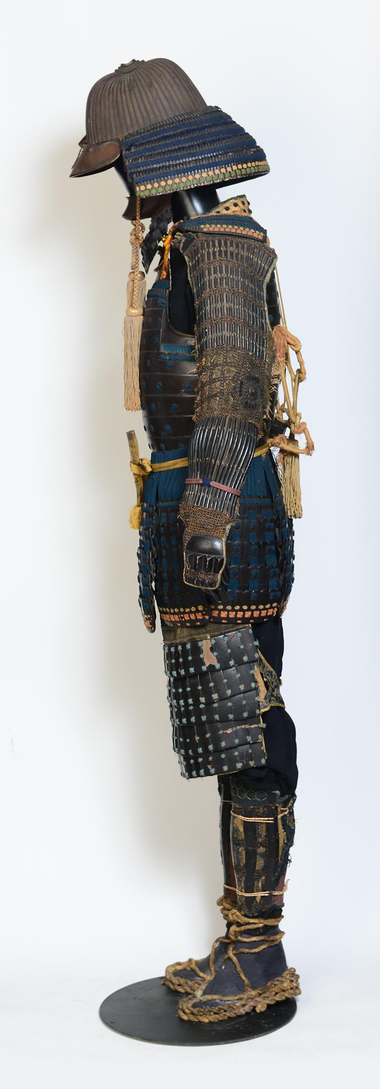17th-18th Century, Edo, A Set of Very Rare Antique Japanese Female Samurai Armor 1