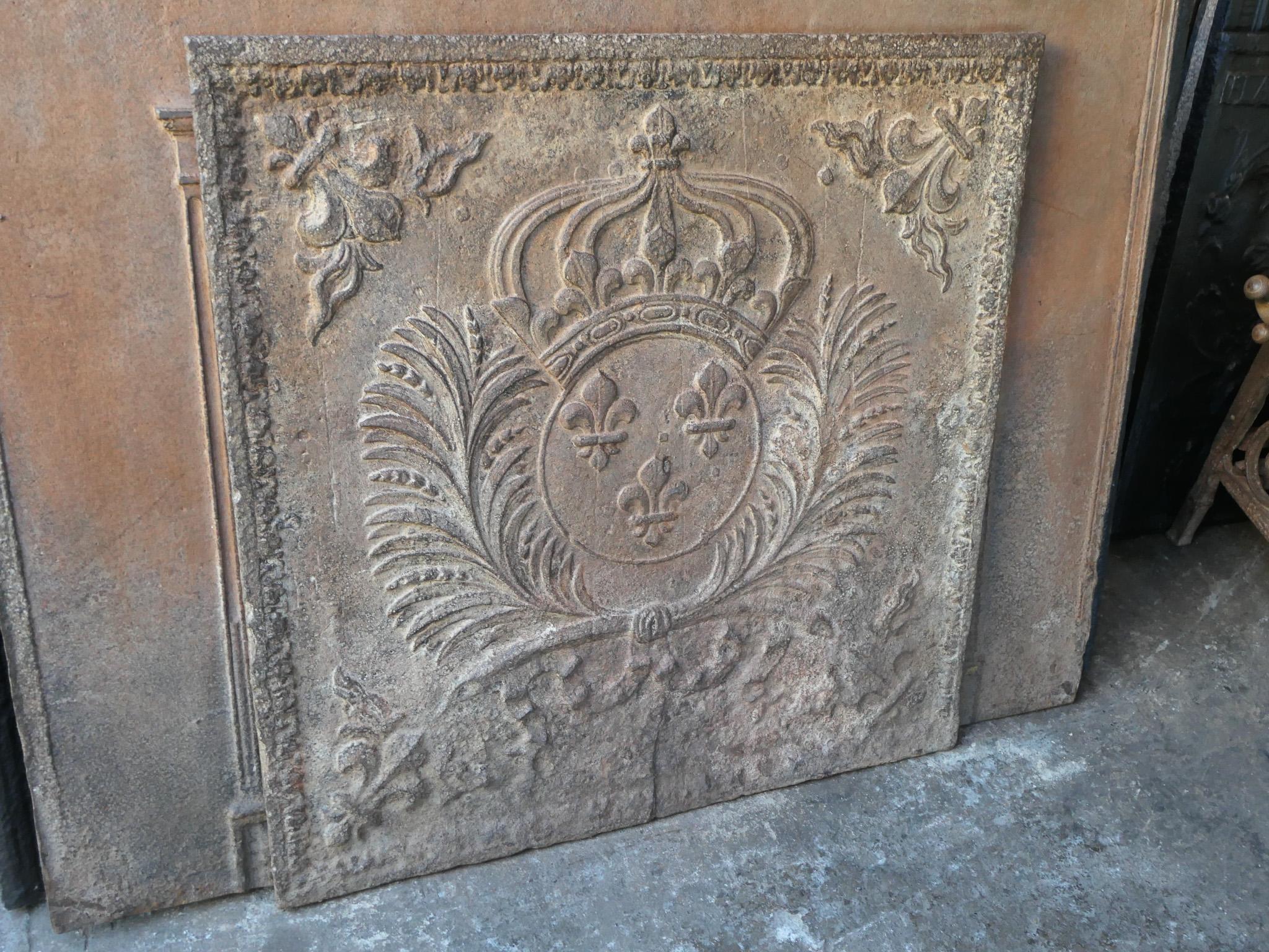 17th-18th Century French Louis XIV 'Arms of France' Fireback / Backsplash For Sale 3