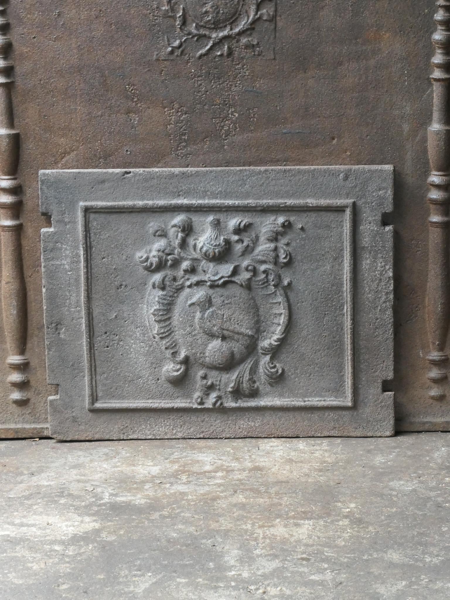 17th-18th Century French Louis XIV 'Coat of Arms' Fireback / Backsplash In Good Condition For Sale In Amerongen, NL