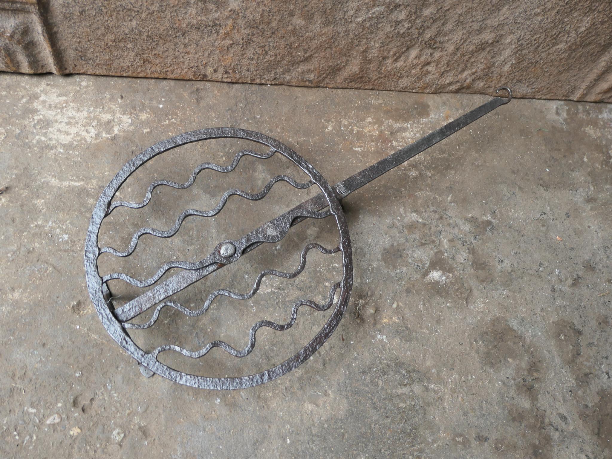 17th-18th Century French Louis XV Rotating Gridiron For Sale 5