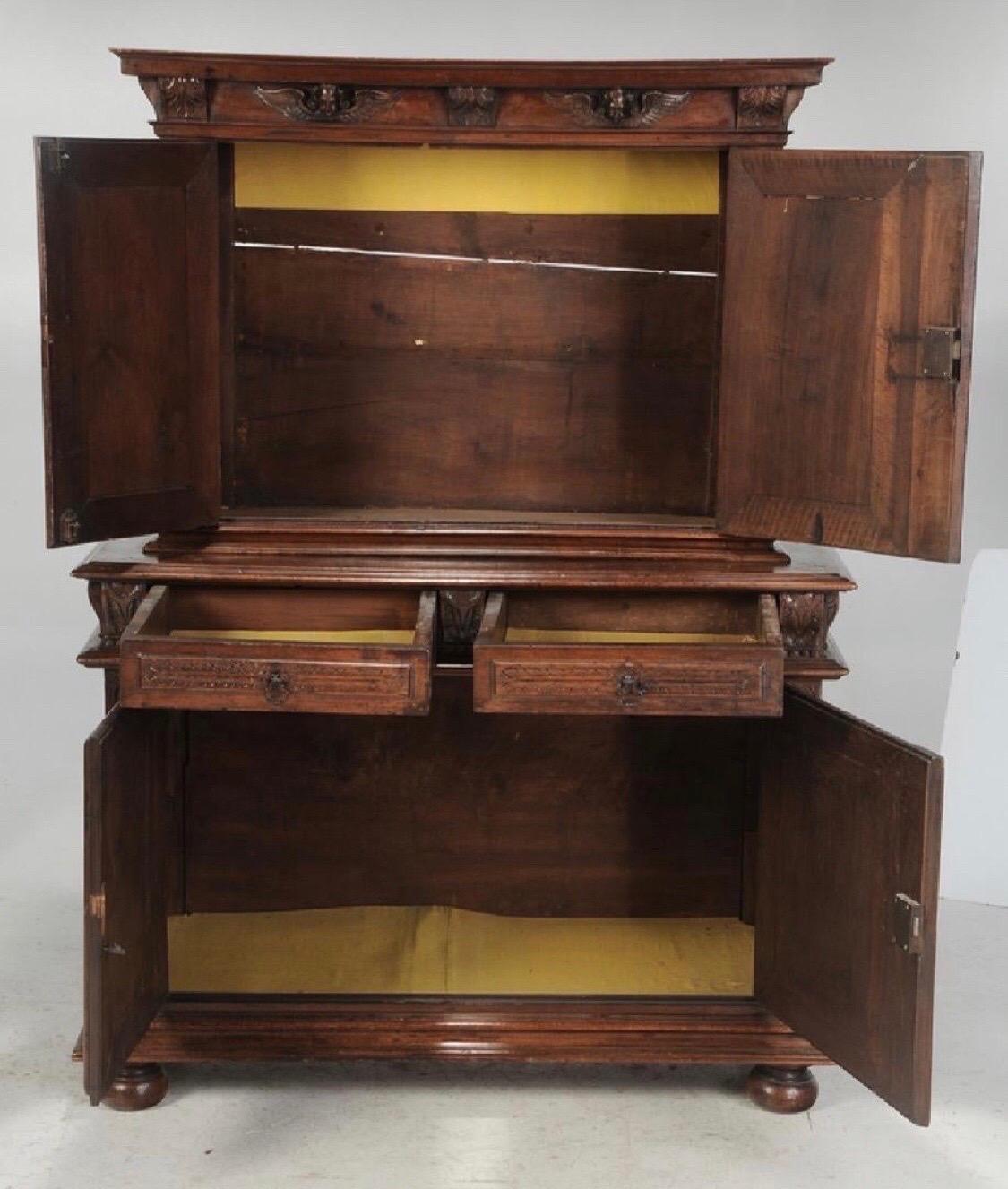 17th-18th Century Italian Baroque Walnut Cupboard In Good Condition For Sale In Charleston, SC