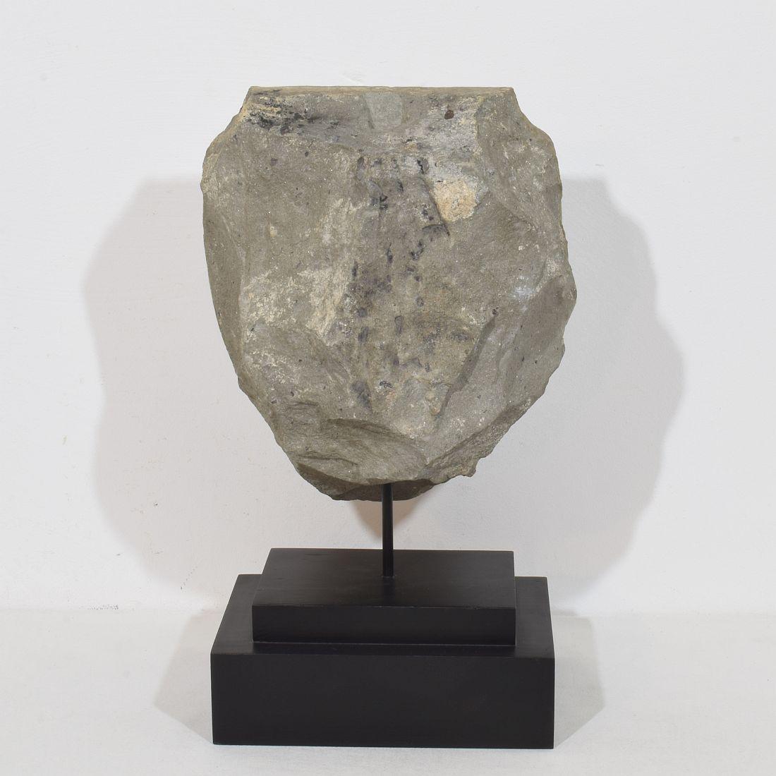 17th / 18th Century Italian Carved Stone Coat of Arms With Unicorn In Good Condition For Sale In Buisson, FR