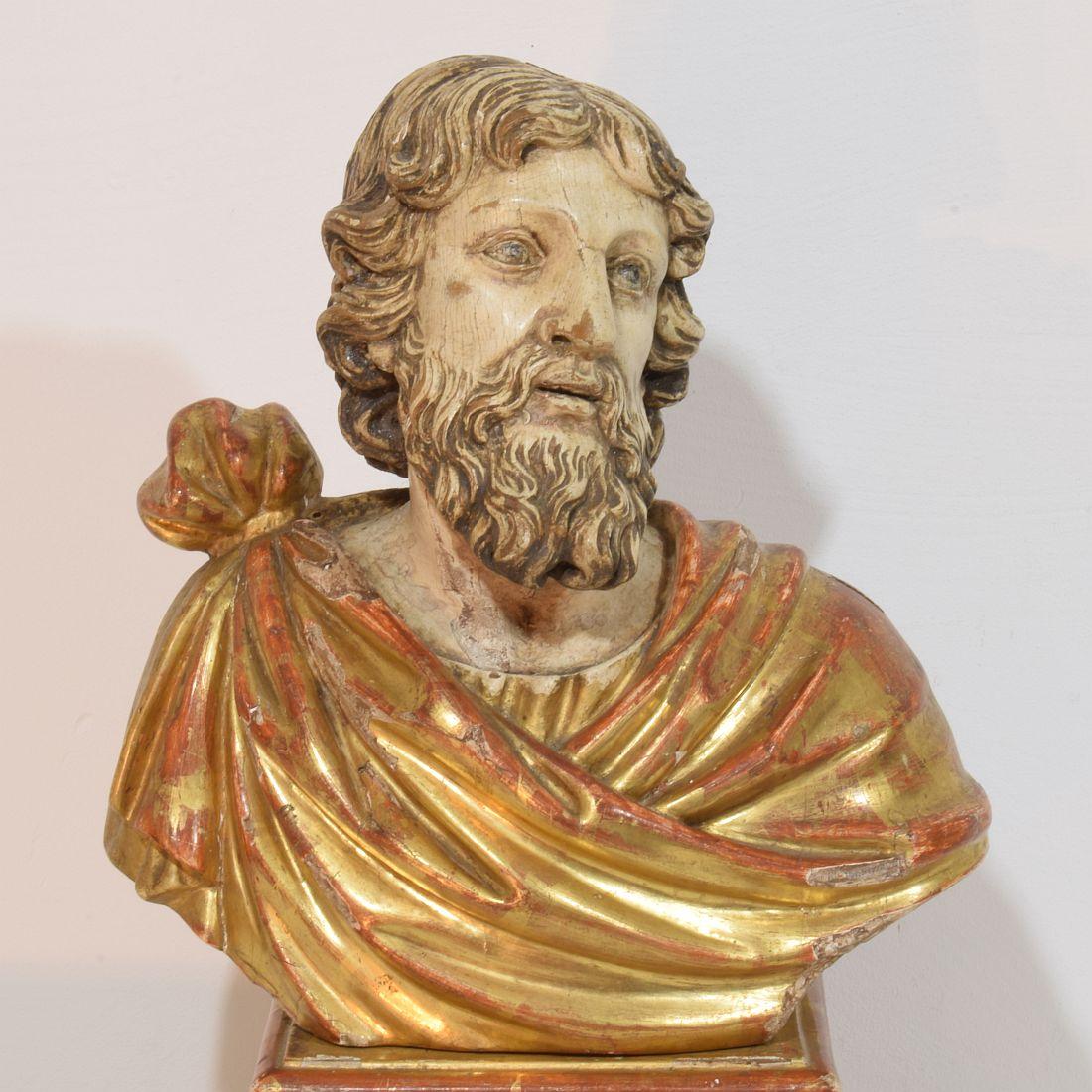 XVIIIe siècle et antérieur Buste de saint en bois sculpté à la main, Italie 17e-18e siècle en vente