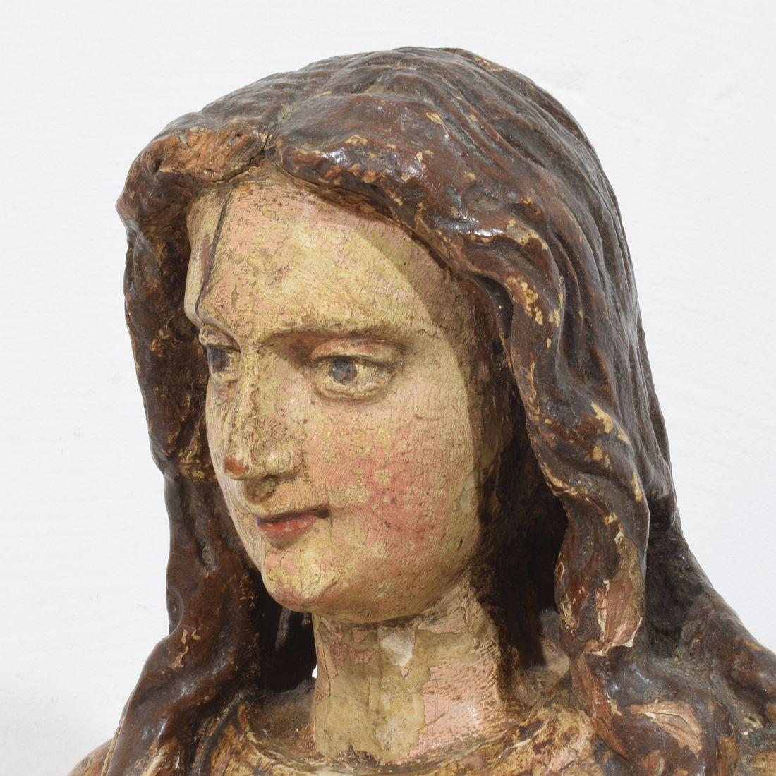 Buste de Madonna en bois du 17e au 18e siècle (Italie) en vente 7