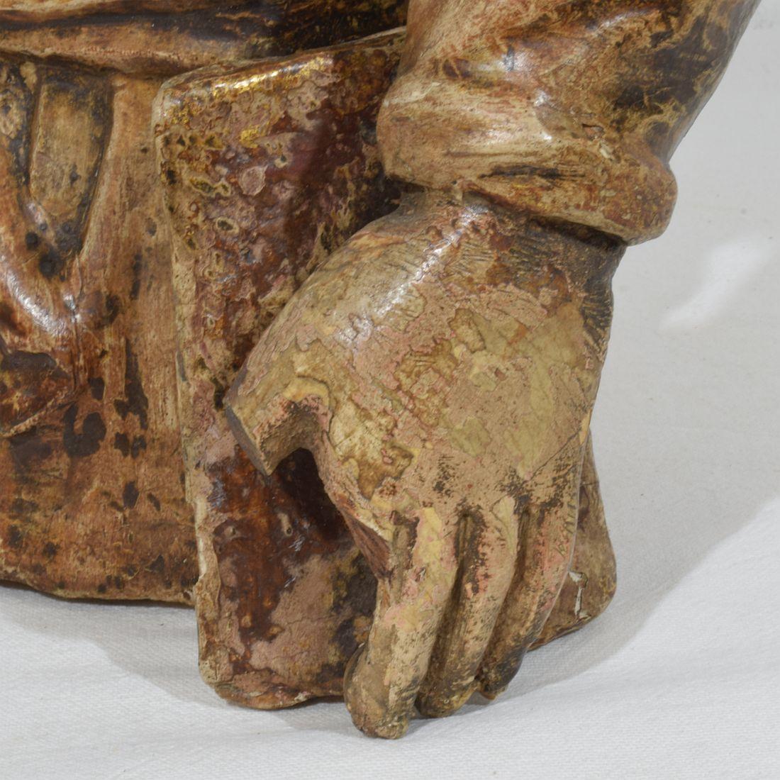 17th-18th Century Italian Wooden Reliquary Bust of a Madonna For Sale 9