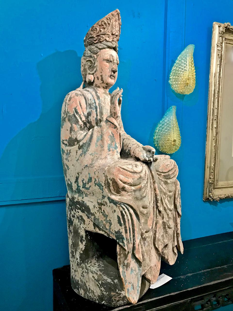 This is a beautifully executed large late 17th-early 18th century Edo period Japanese temple figure of a Buddhistic Quan Yin that dates to the late 17th century the figure retains its original degraded painted surface. Please refer to photos for
