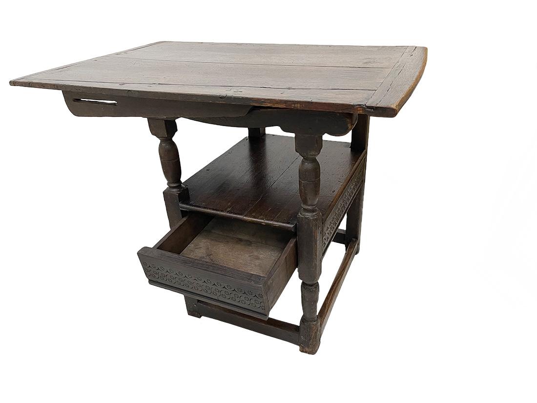 17th/ 18th Century Oak Pay Table For Sale 3