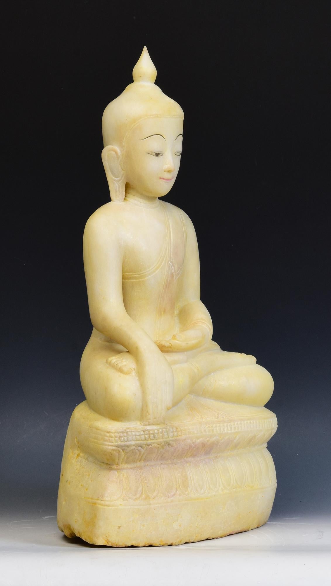 Statue de Bouddha assis en marbre d'albâtre birman ancien Shan du 17e au 18e siècle 6