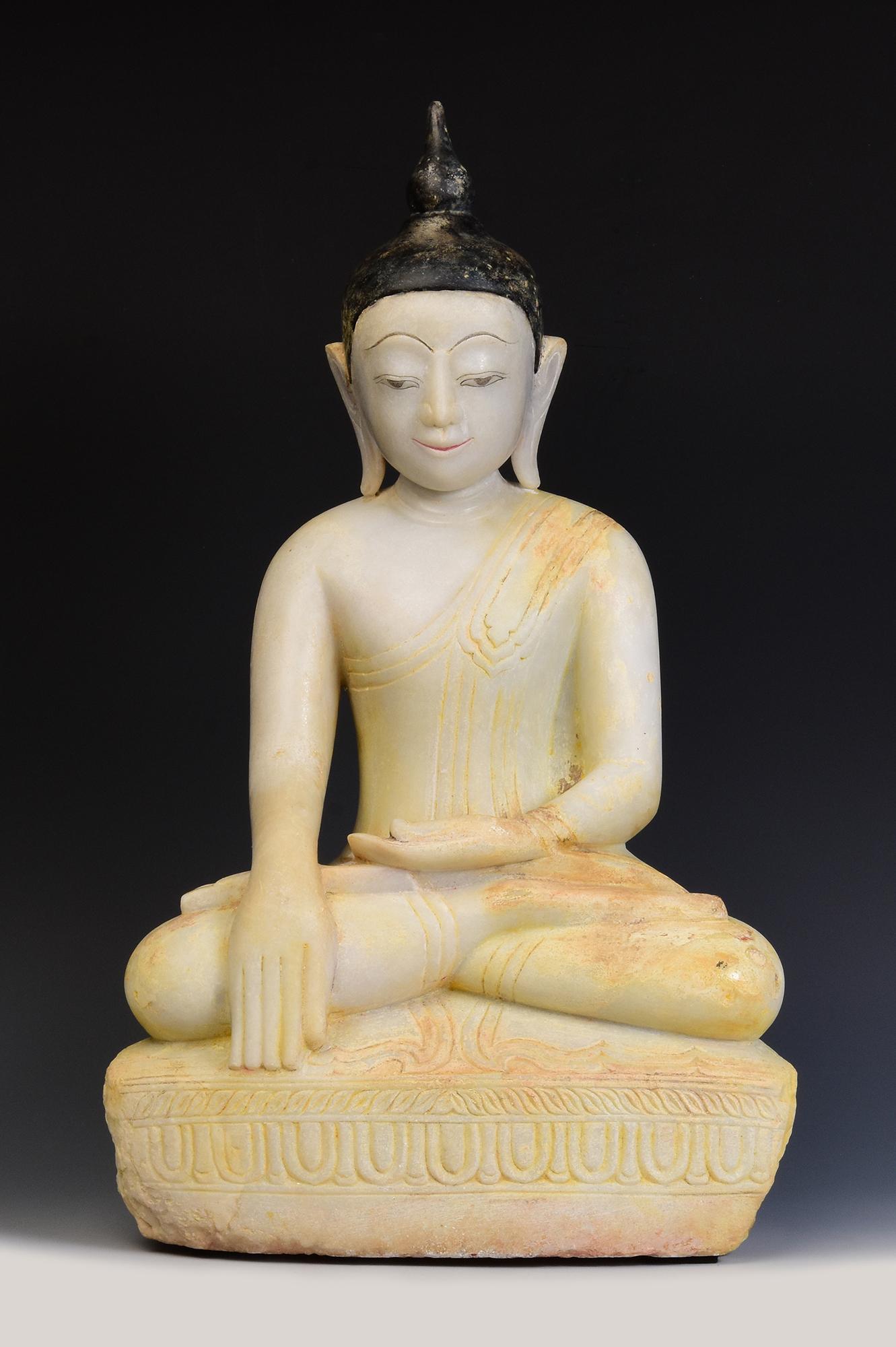 17th - 18th Century, Shan, Antique Burmese Alabaster Marble Seated Buddha Statue 9