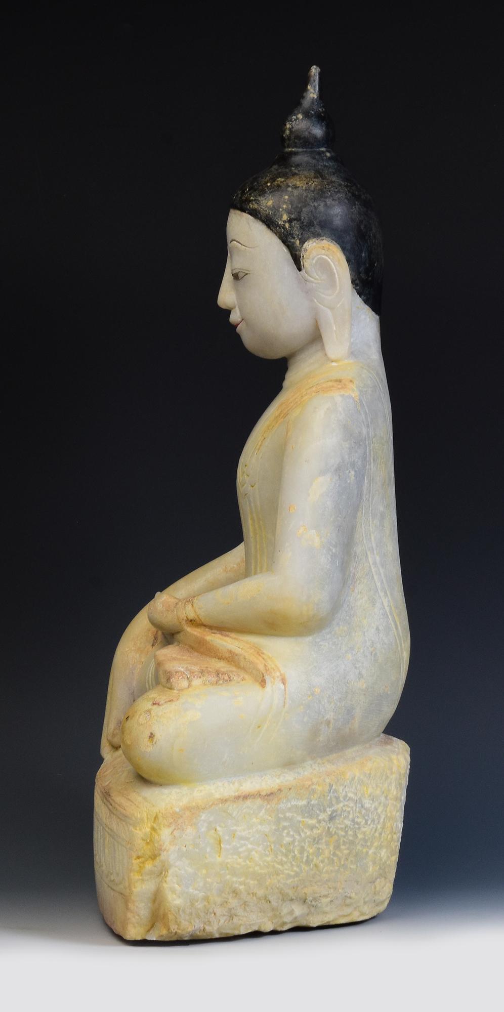 17th - 18th Century, Shan, Antique Burmese Alabaster Marble Seated Buddha Statue 3