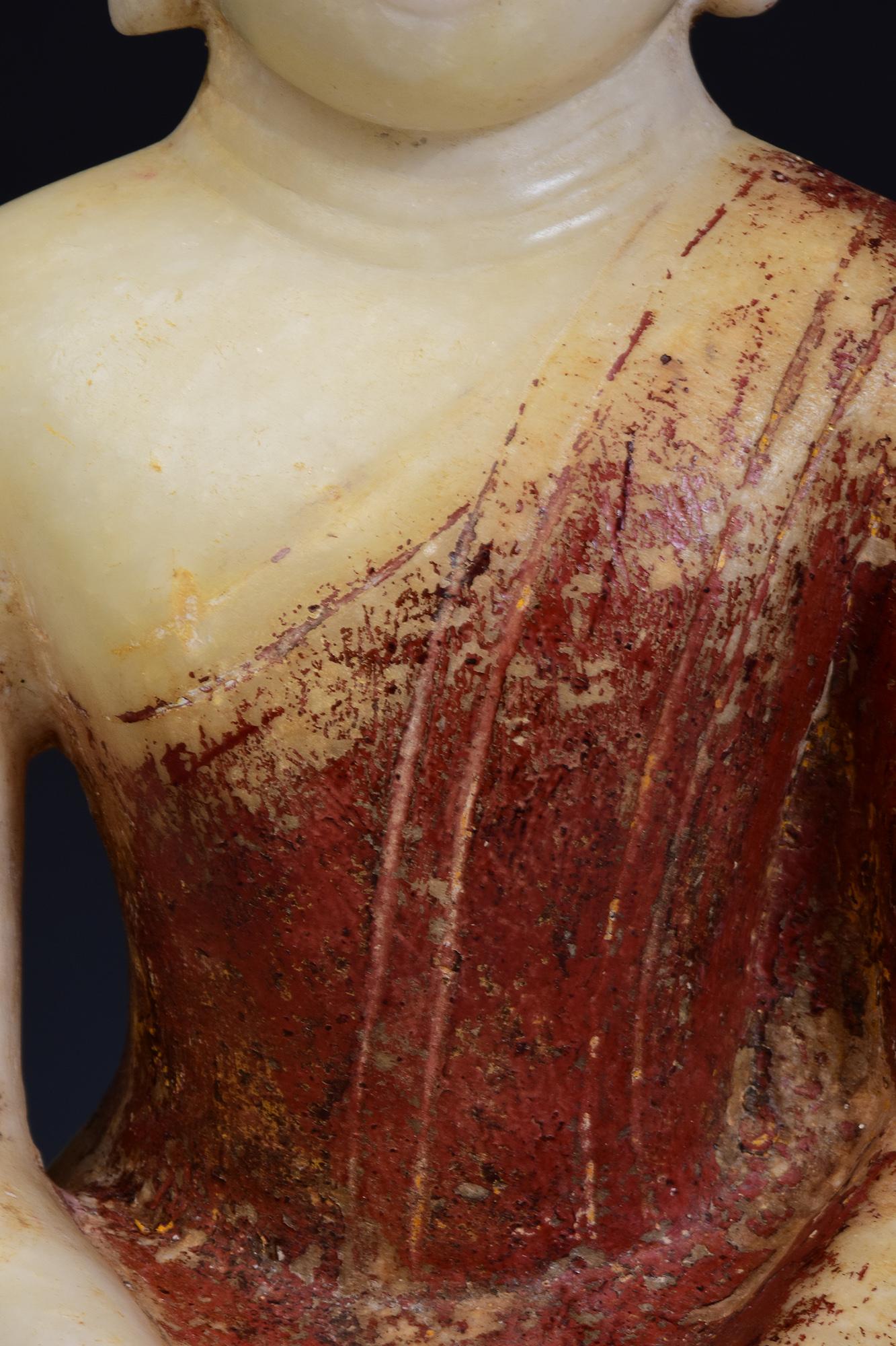 17th - 18th Century, Shan, Antique Burmese Alabaster Marble Seated Disciple Monk In Good Condition In Sampantawong, TH