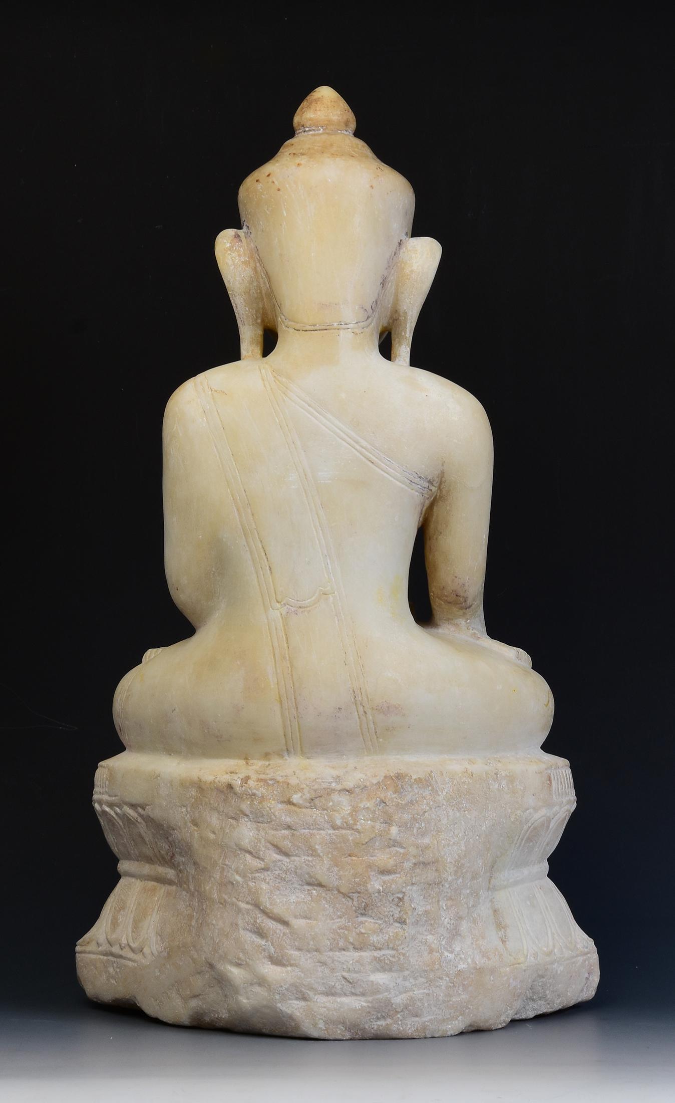 17th - 18th Century, Shan, Antique Burmese Alabaster Marble Seated Buddha Statue 6