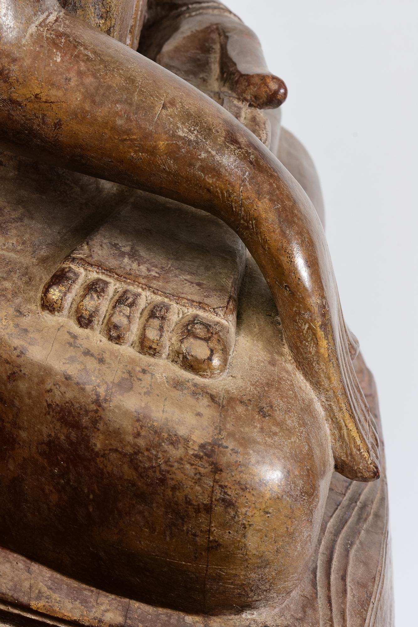 17th - 18th Century, Shan, Antique Burmese Wooden Seated Buddha For Sale 9