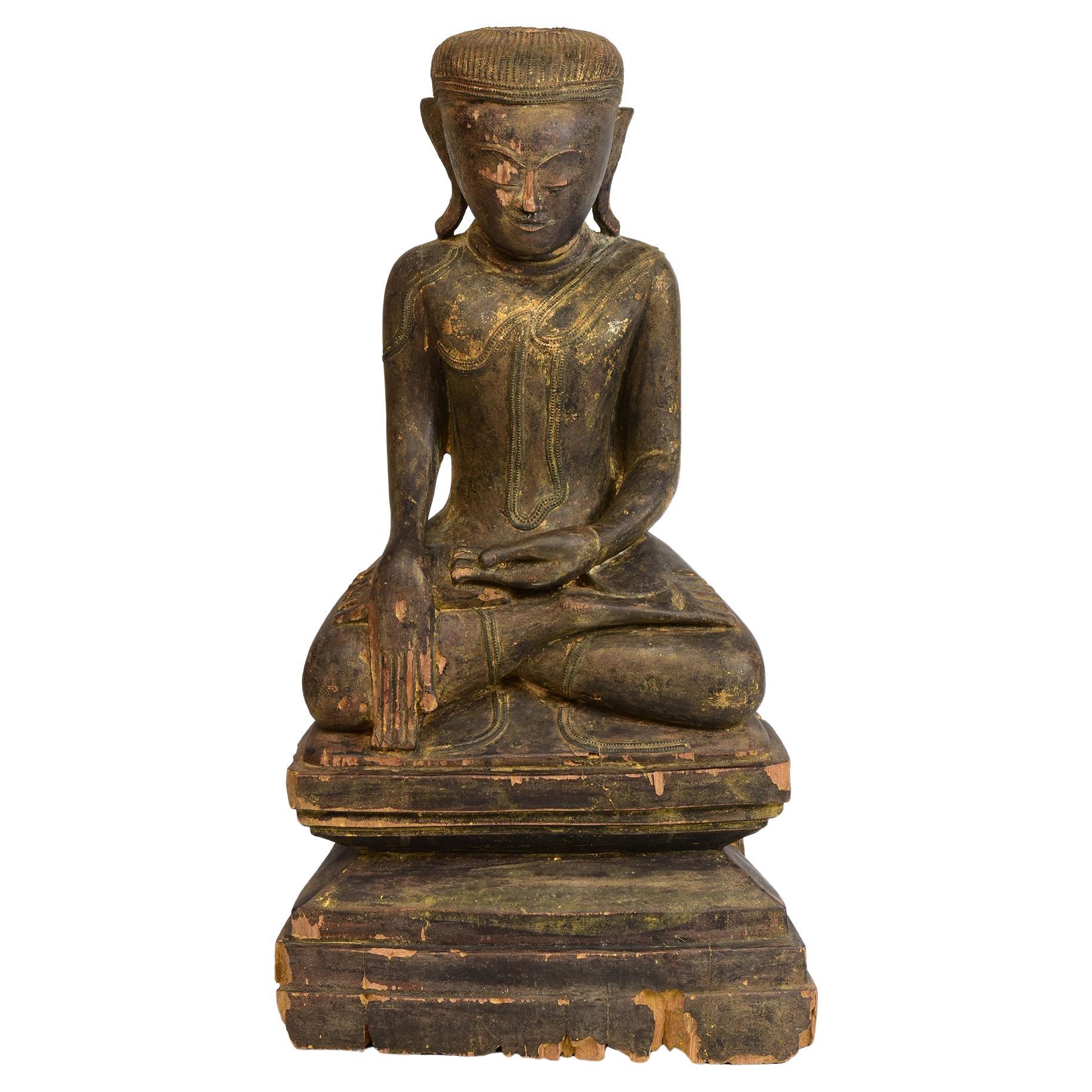 17° - 18° secolo, Shan, Antico Buddha seduto birmano in legno