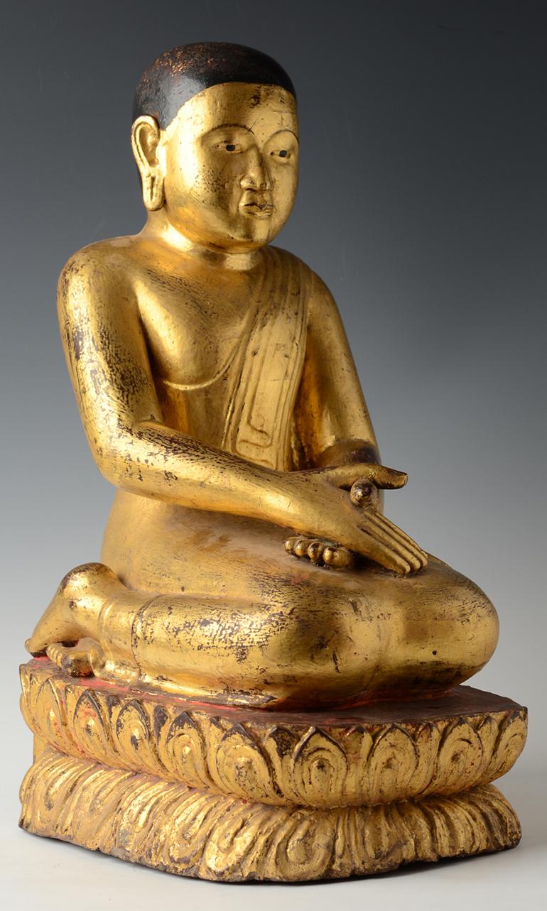 17th-18th Century, Shan, Antique Burmese Wooden Seated Monk / Disciple For Sale 8