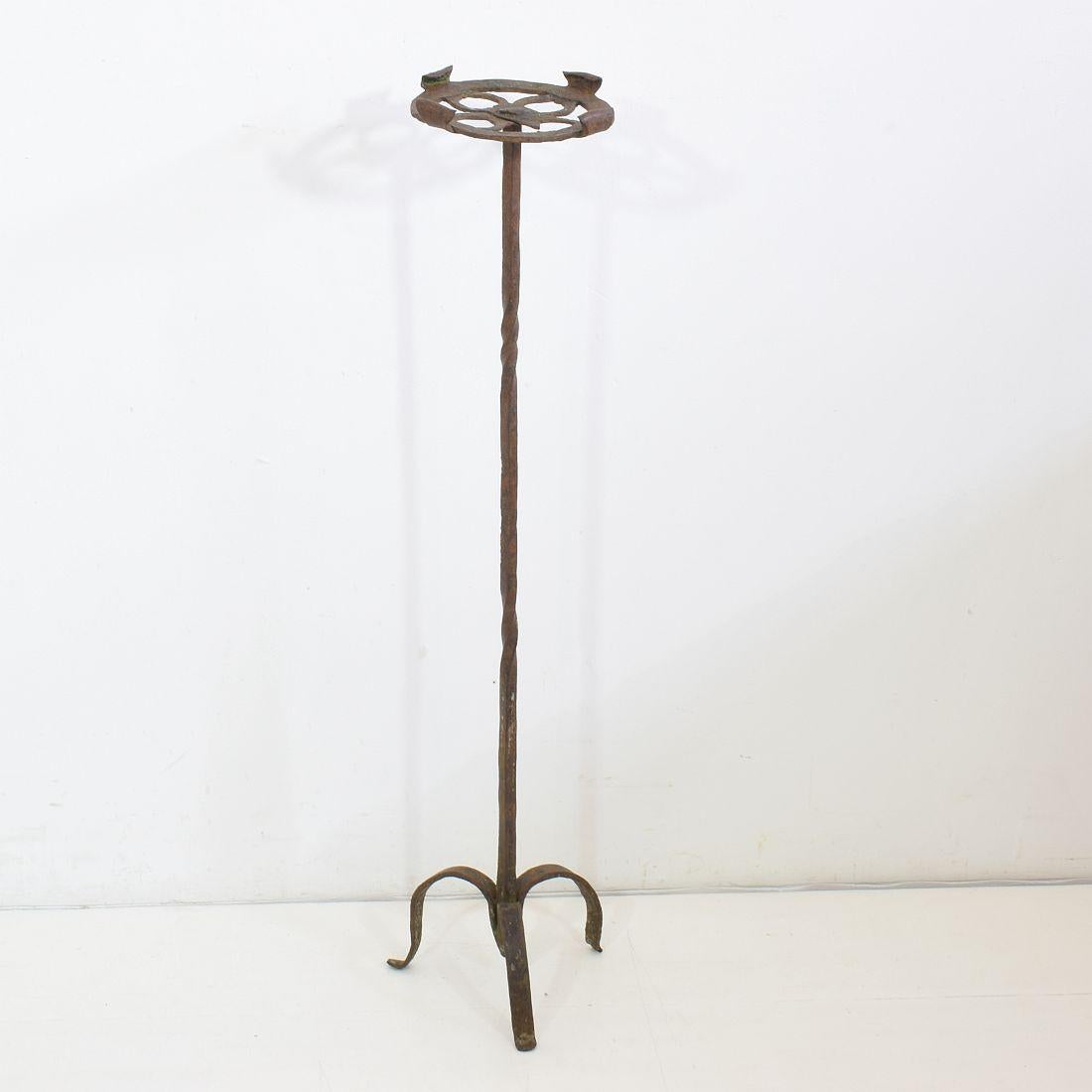 Rustic 17th-18th Century Spanish Hand Forged Iron Candleholder For Sale
