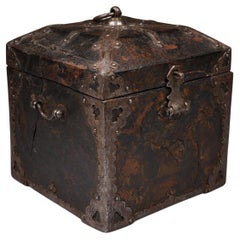 Metal Urns