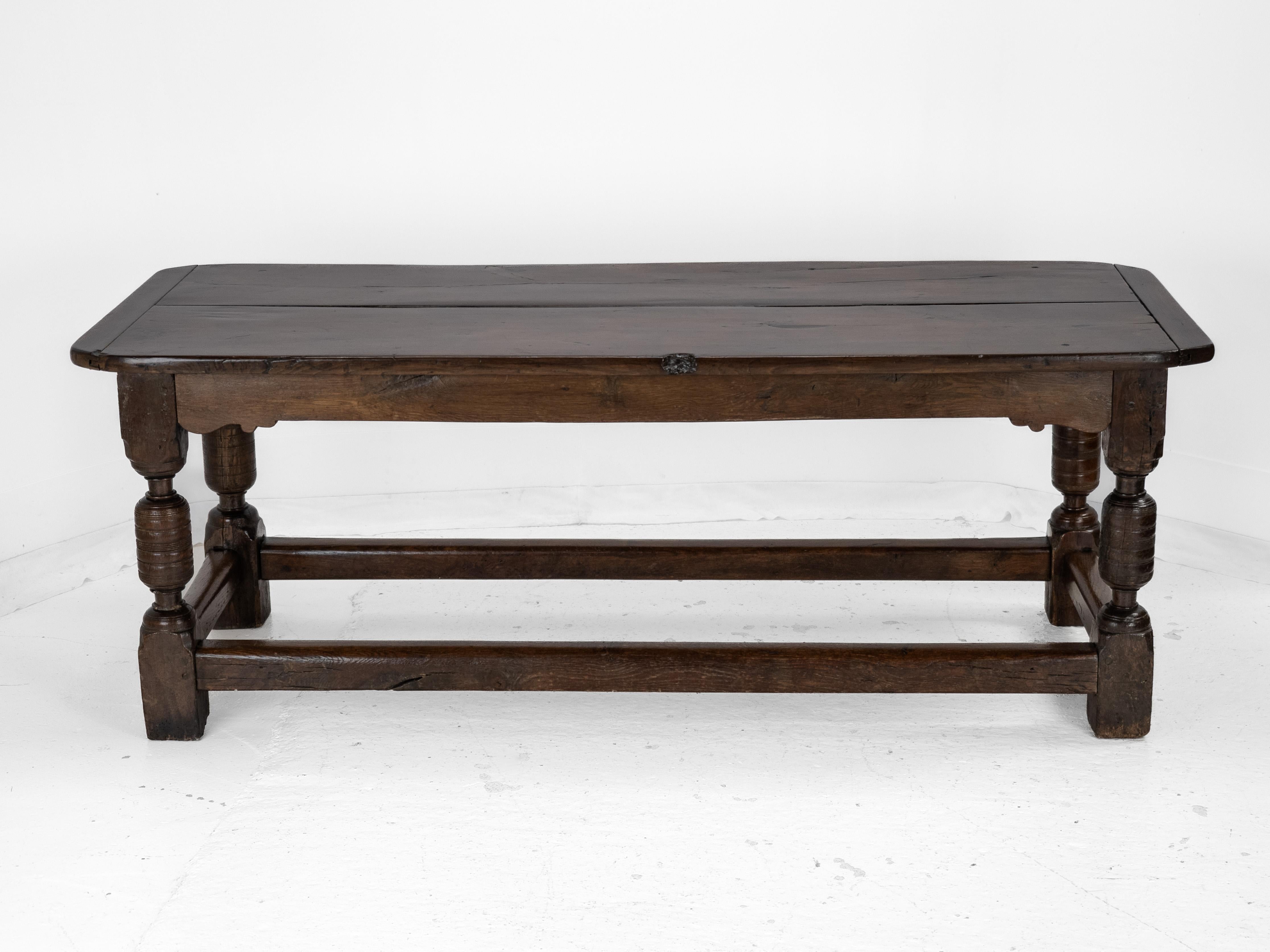 17th Century and Later Oak Refectory Dining Table In Good Condition For Sale In Leeds, GB