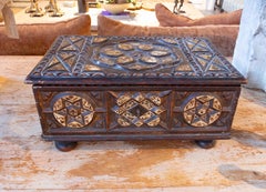 17th Antique Aragonese Carved Wooden Box with Geometric Inlays