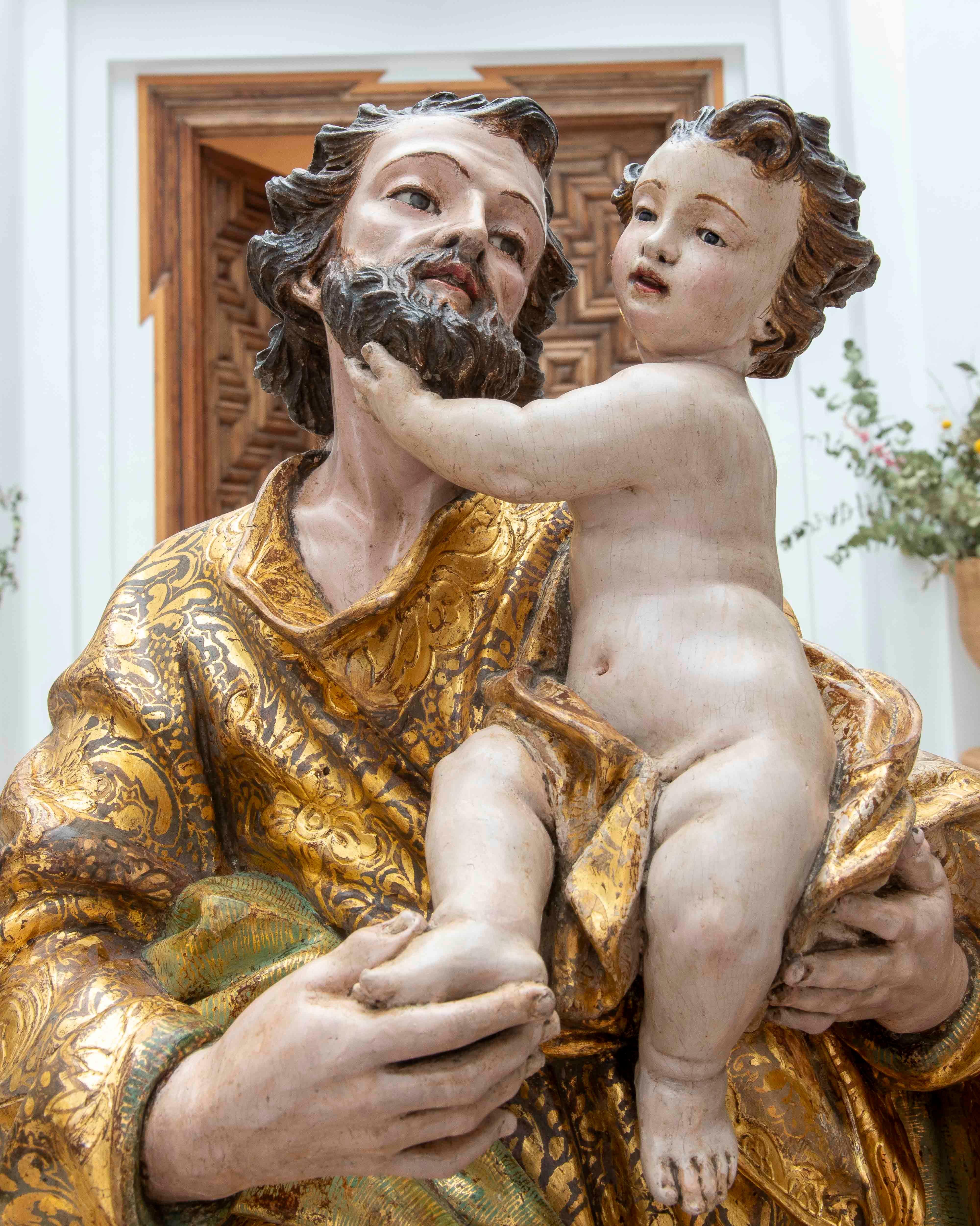 17th Baroque Sculpture of Saint Joseph & the Child, Polychrome & Gilded Carving For Sale 4