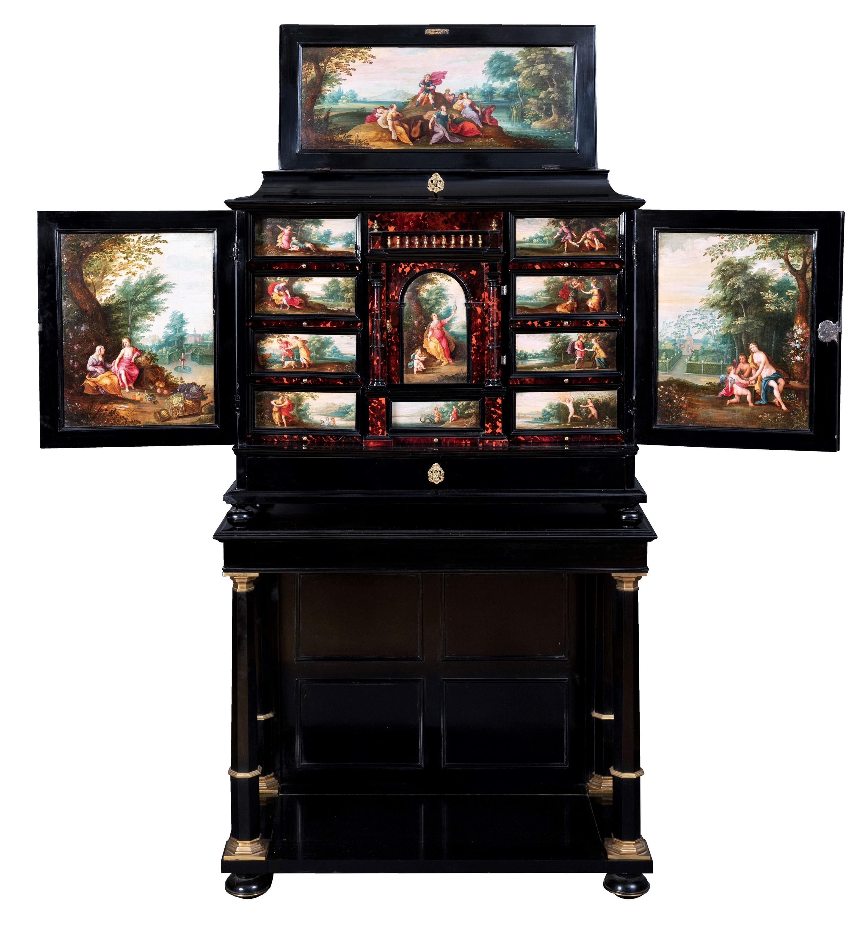 This precious cabinet is one of the rare emblematic works of the city of Antwerp, produced in 17th century thanks to the collaboration between a painter and a cabinetmaker, and intended to adorn Kunstkammer (private museums) or art cabinets.
Our