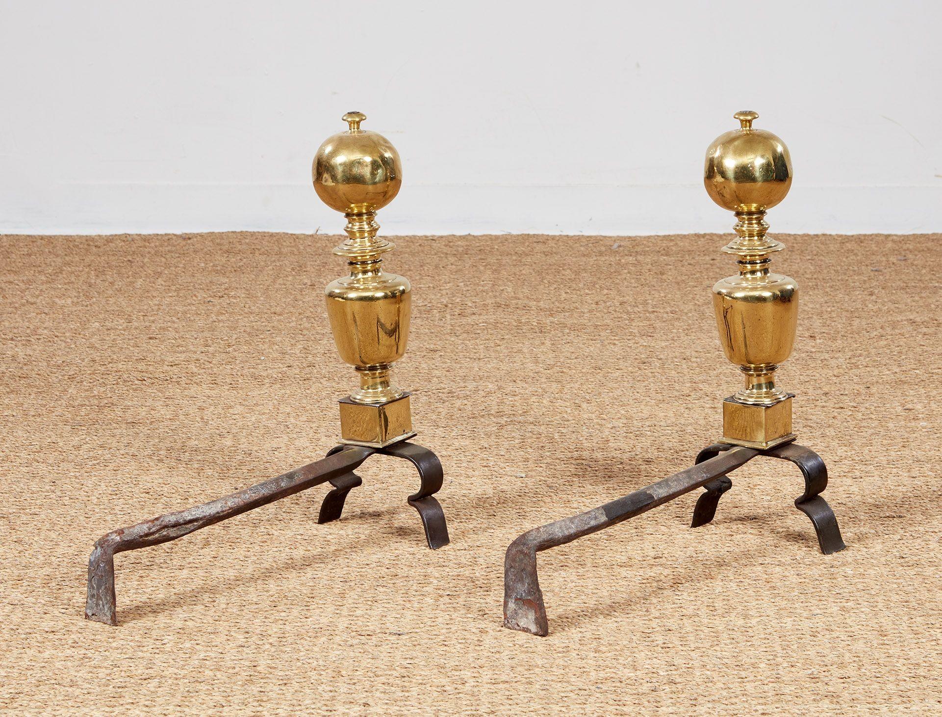 17th c. Brass Ball Top Andirons en vente 5