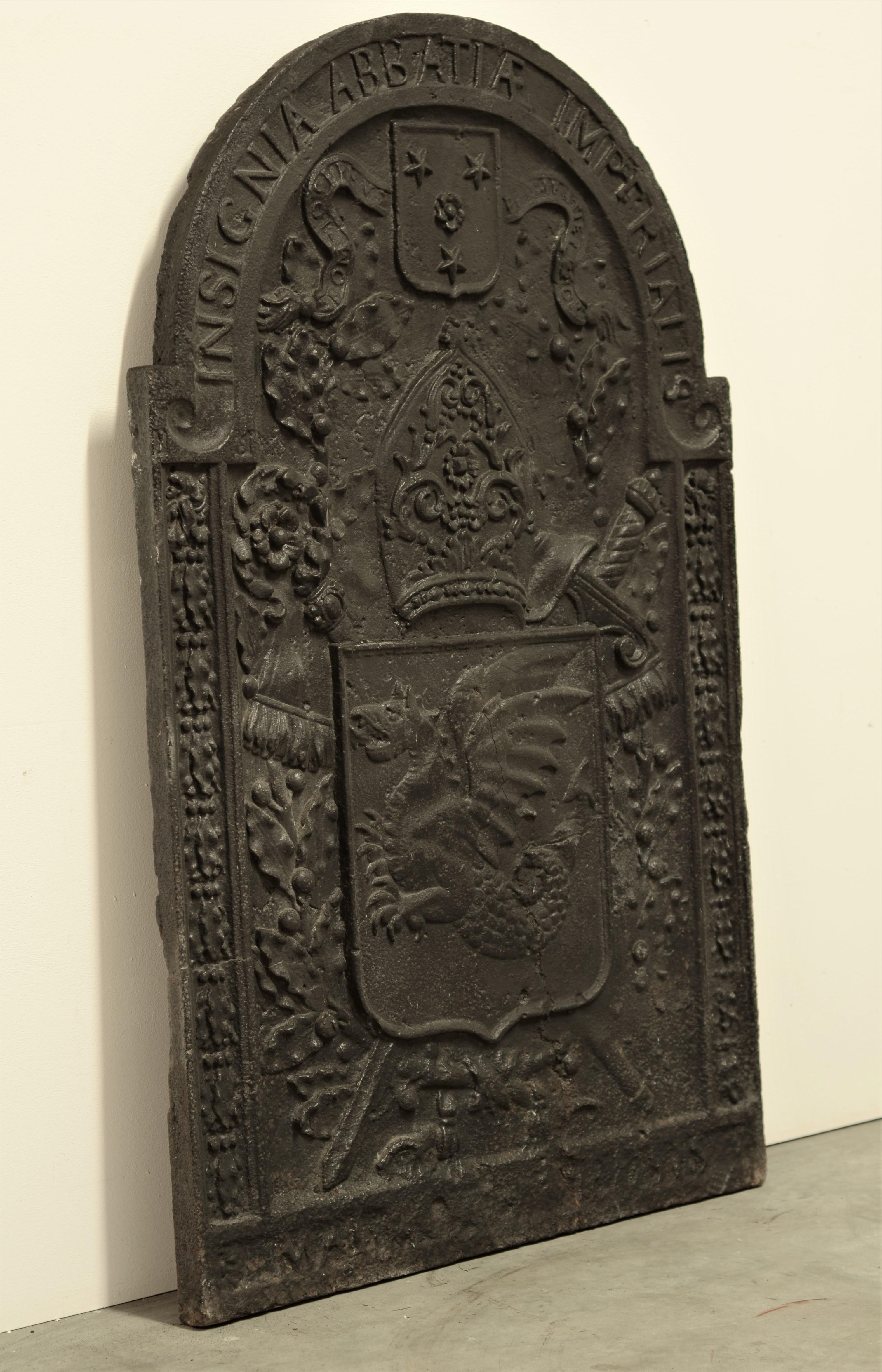 Gusseisen-Kaminschirm / Rückwand aus dem 17. Jahrhundert (Eisen) im Angebot