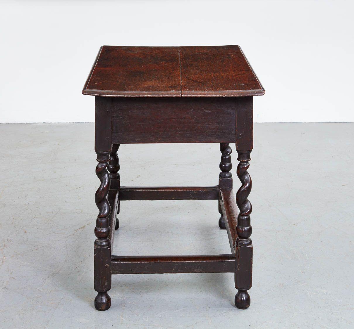 17th c. English Corkscrew Leg Table For Sale 1