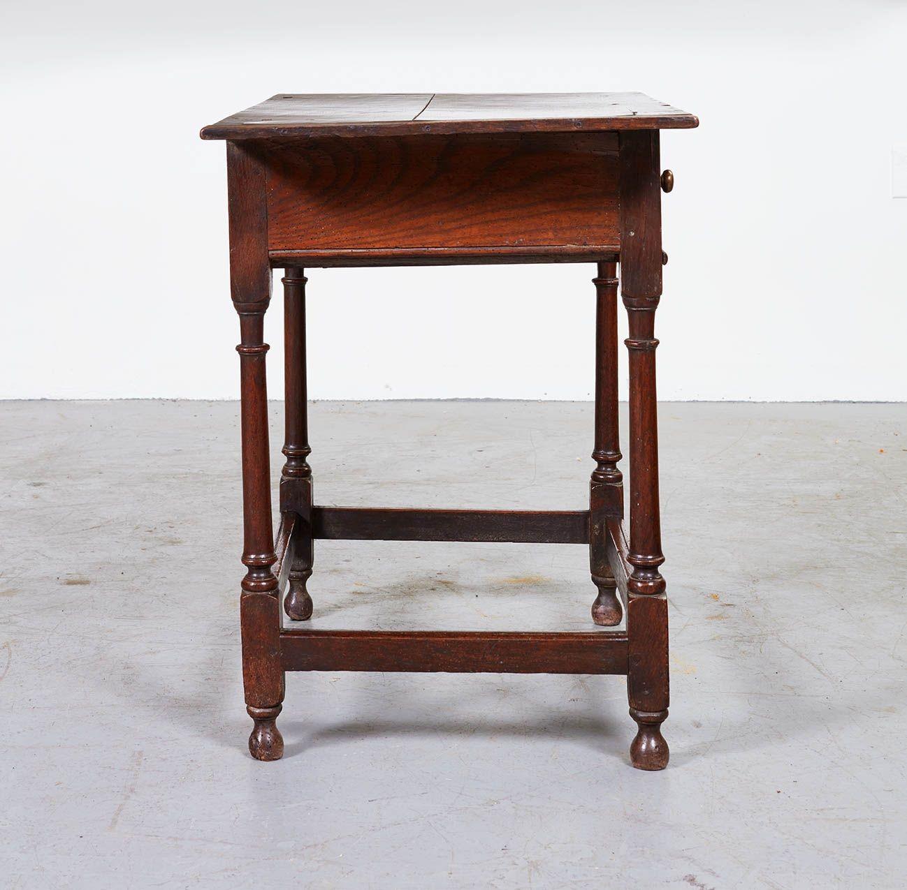 17th c. English Oak Table For Sale 2