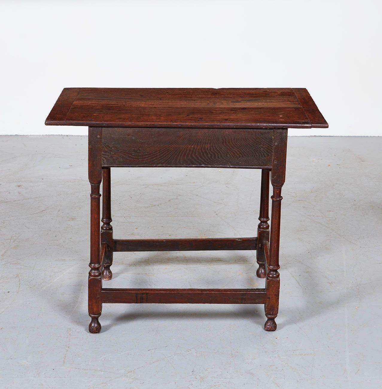 17th c. English Oak Table For Sale 5