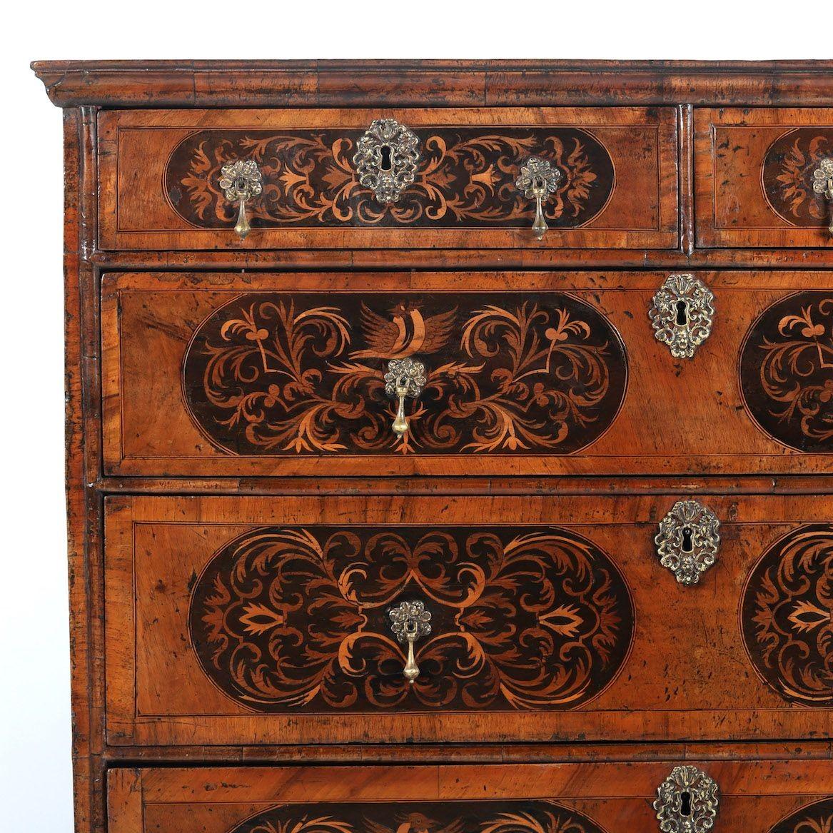 18th Century and Earlier 17th c. English William & Mary Walnut and Ebony Seaweed Marquetry Commode For Sale