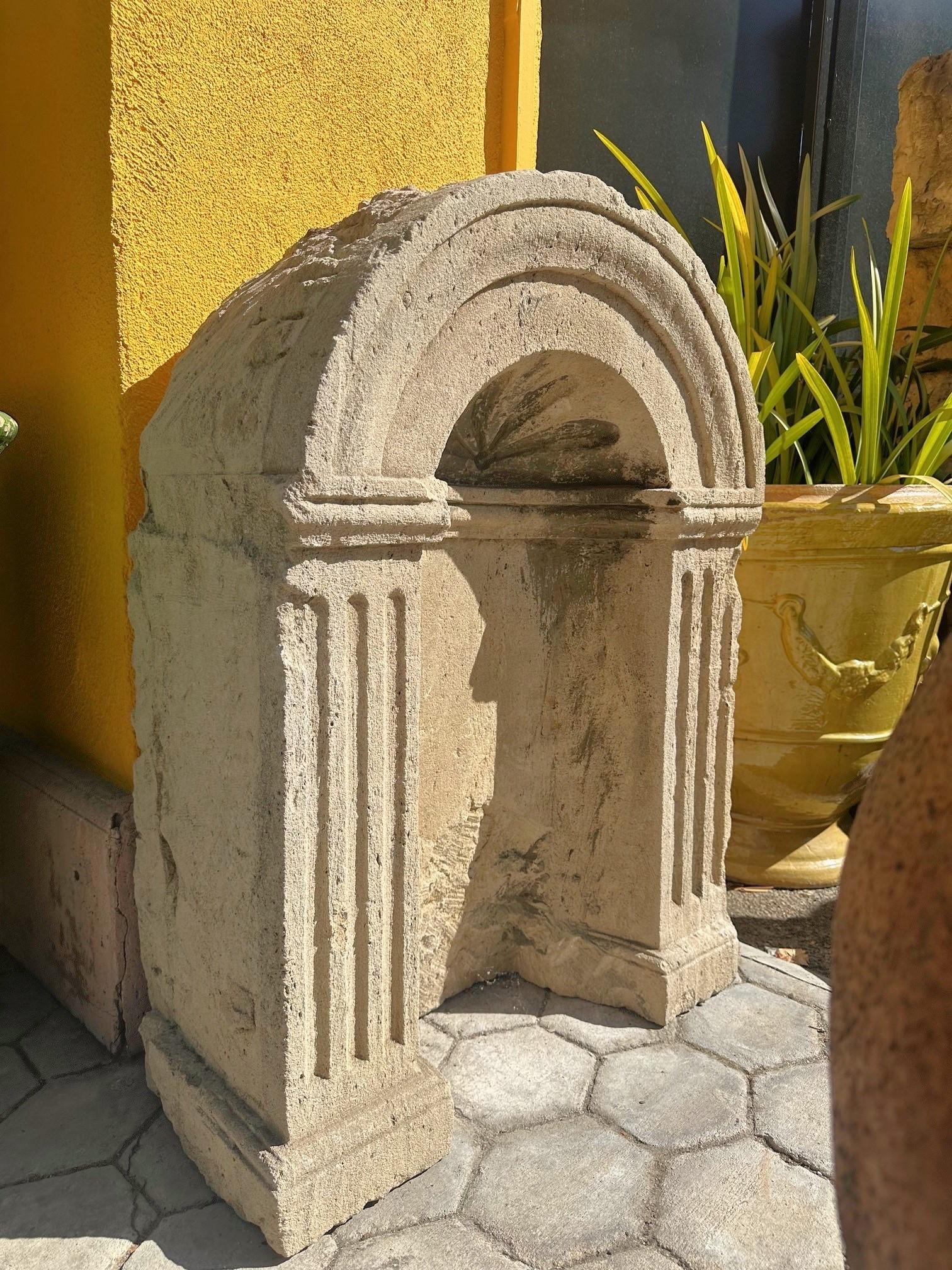 17th C. Hand Carved Stone Niche Wall Mount Plaque Architectural Element Antique In Good Condition For Sale In West Hollywood, CA
