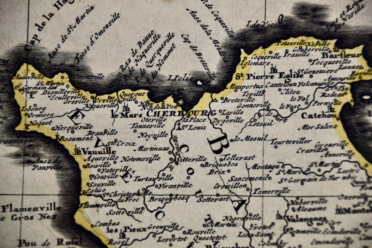 La région de Normandie en France : une carte du XVIIe siècle colorée à la main par Sanson et Jaillot en vente 1