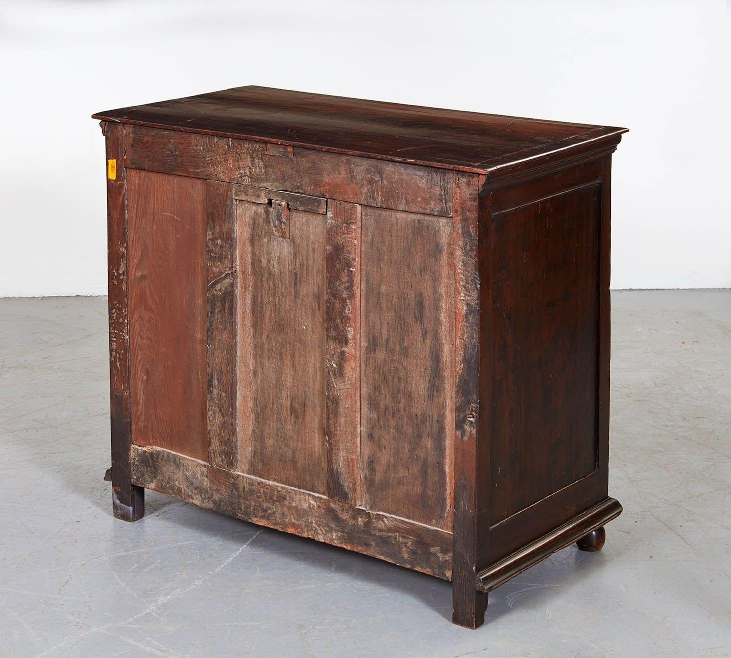 17th c. Inlaid Oak Chest of Drawers For Sale 4