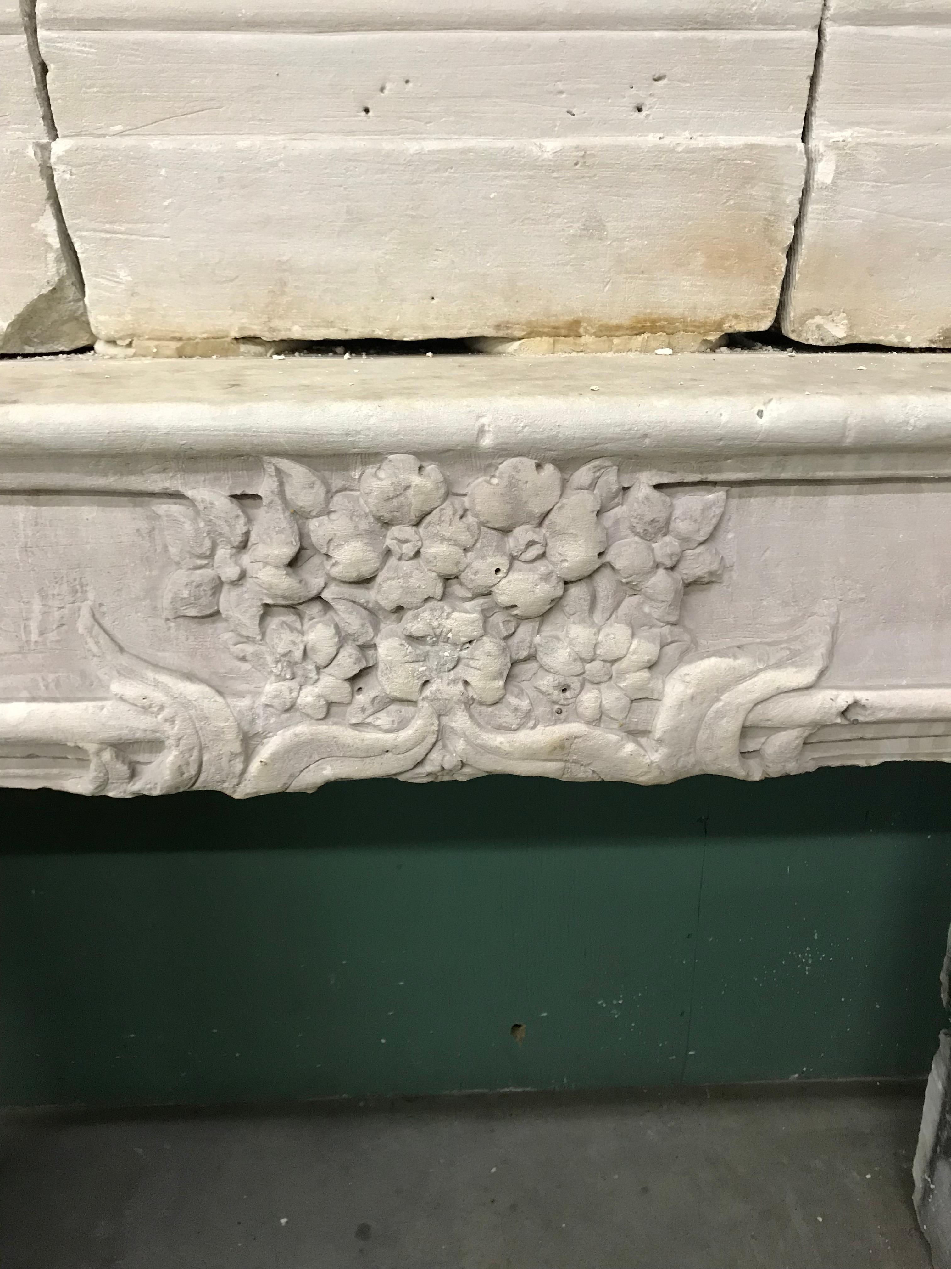 17th C Louis XIV Hand Carved Stone Chateau Fireplace Mantle surround Los Angeles For Sale 9